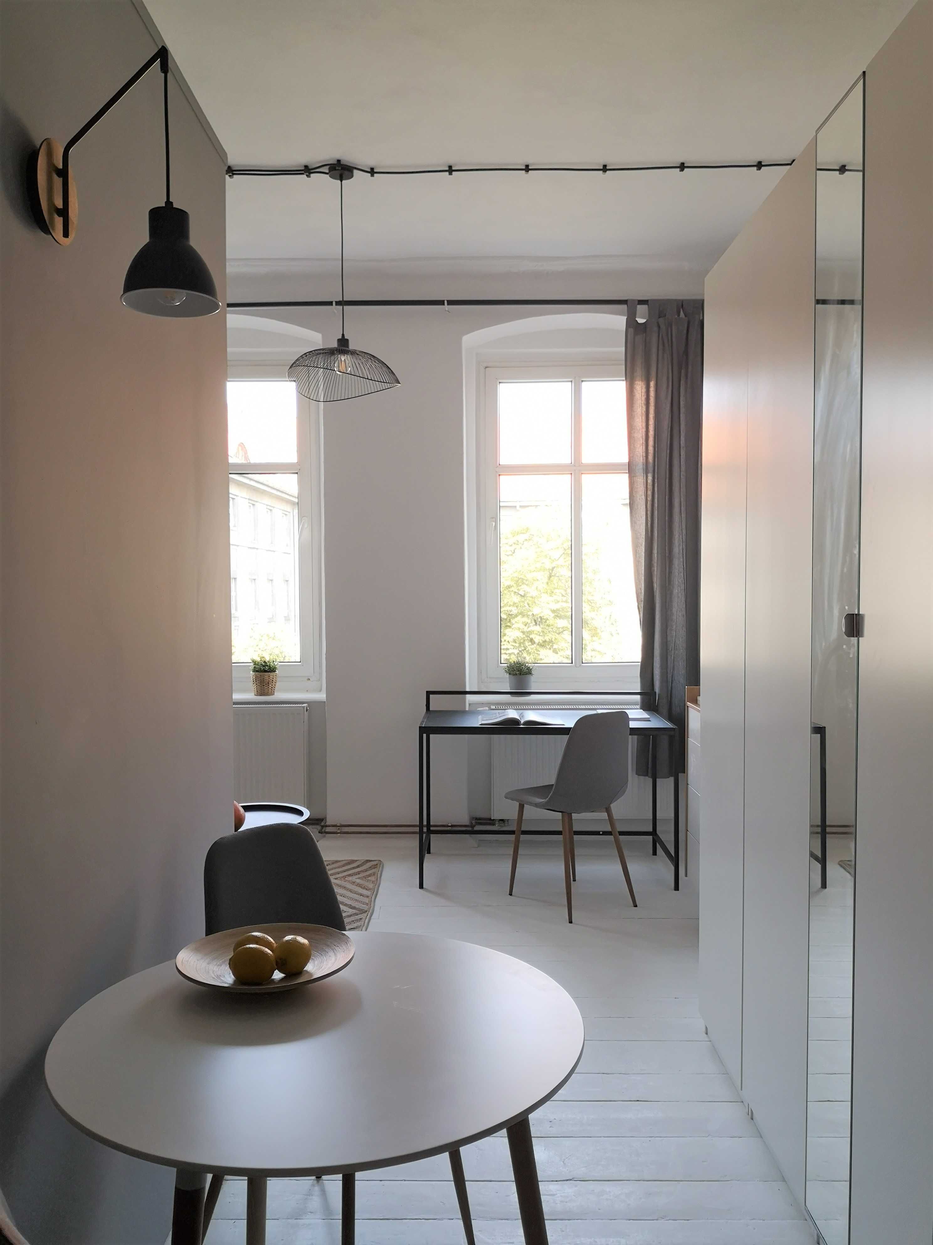 Modern Studio Apartment in City Center Location