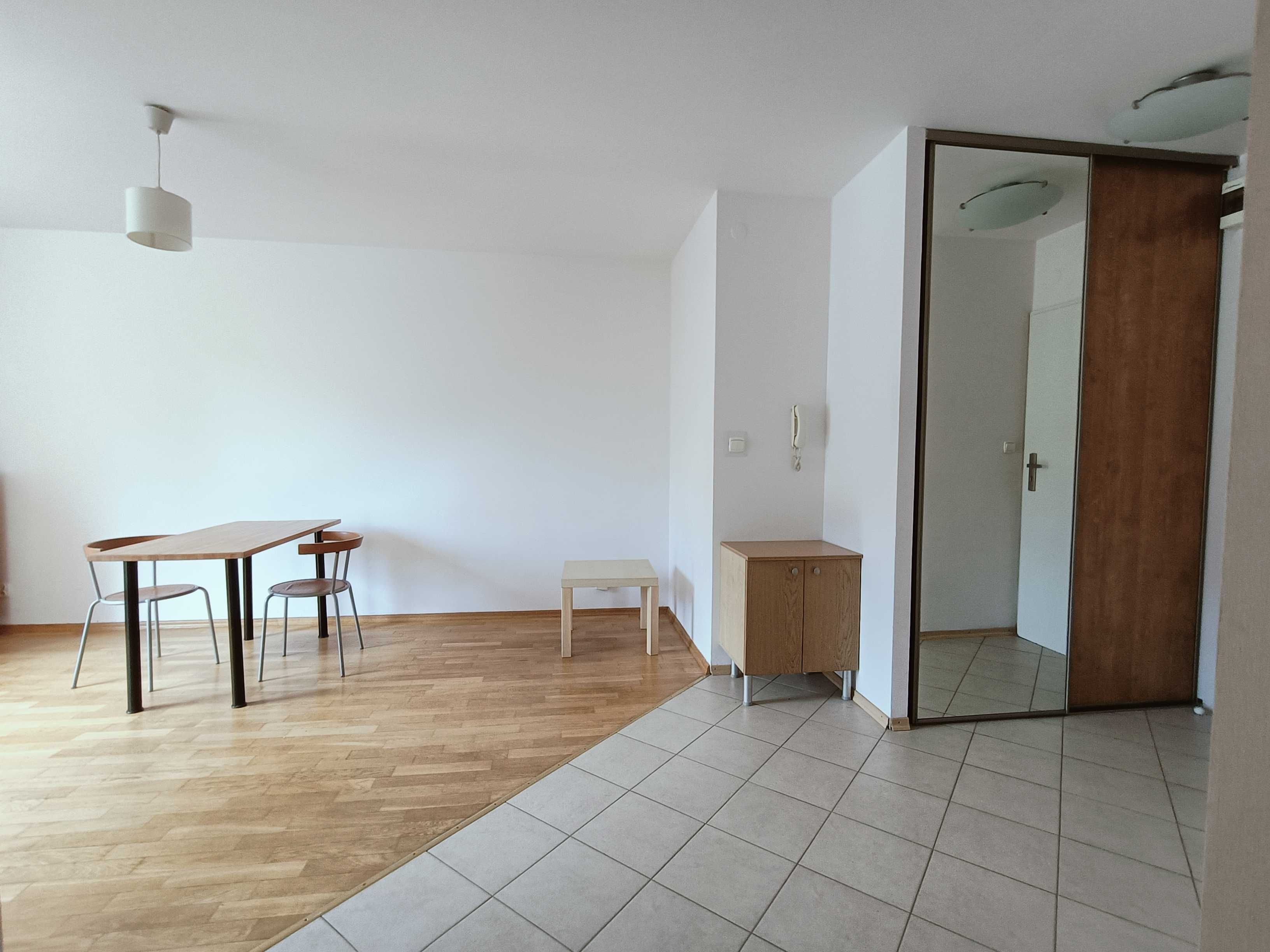 2-Room Apartment in Krakow, Olsza District, Fully Furnished