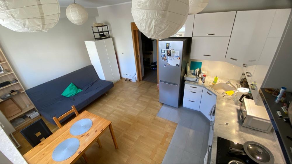 Spacious 2-Bedroom Apartment Near Łazienki Park