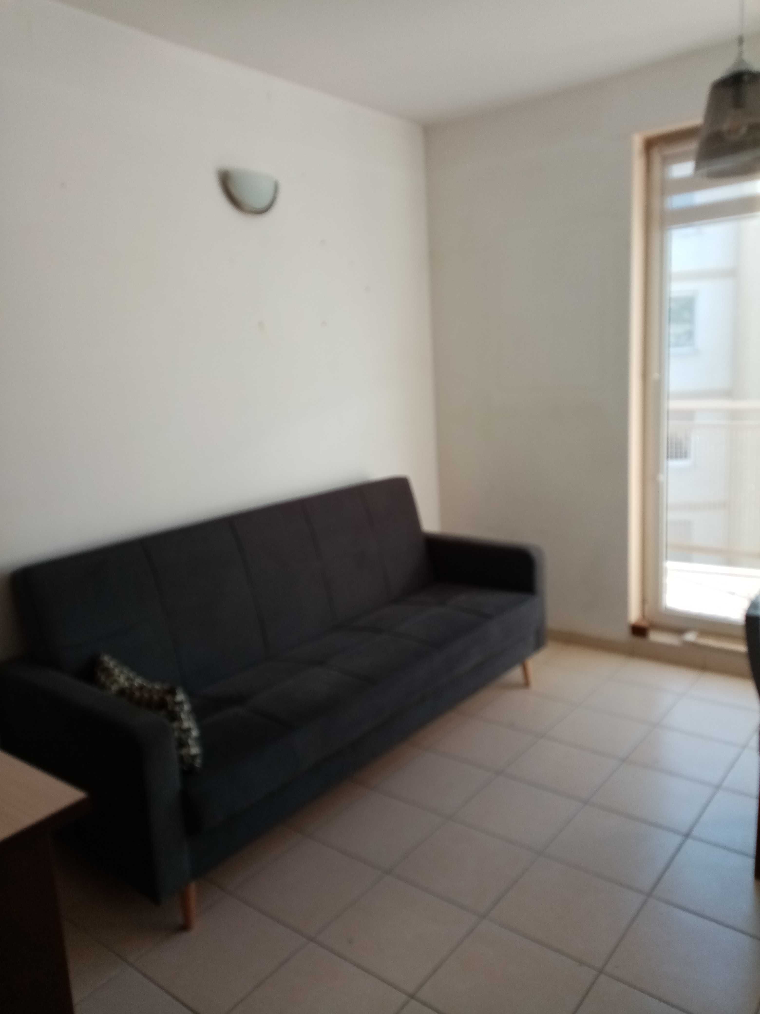 Cozy 2-Room Studio with Balcony and Parking