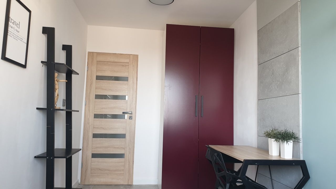 3-Room Apartment in City Center, Fully Furnished, Near Public Transport
