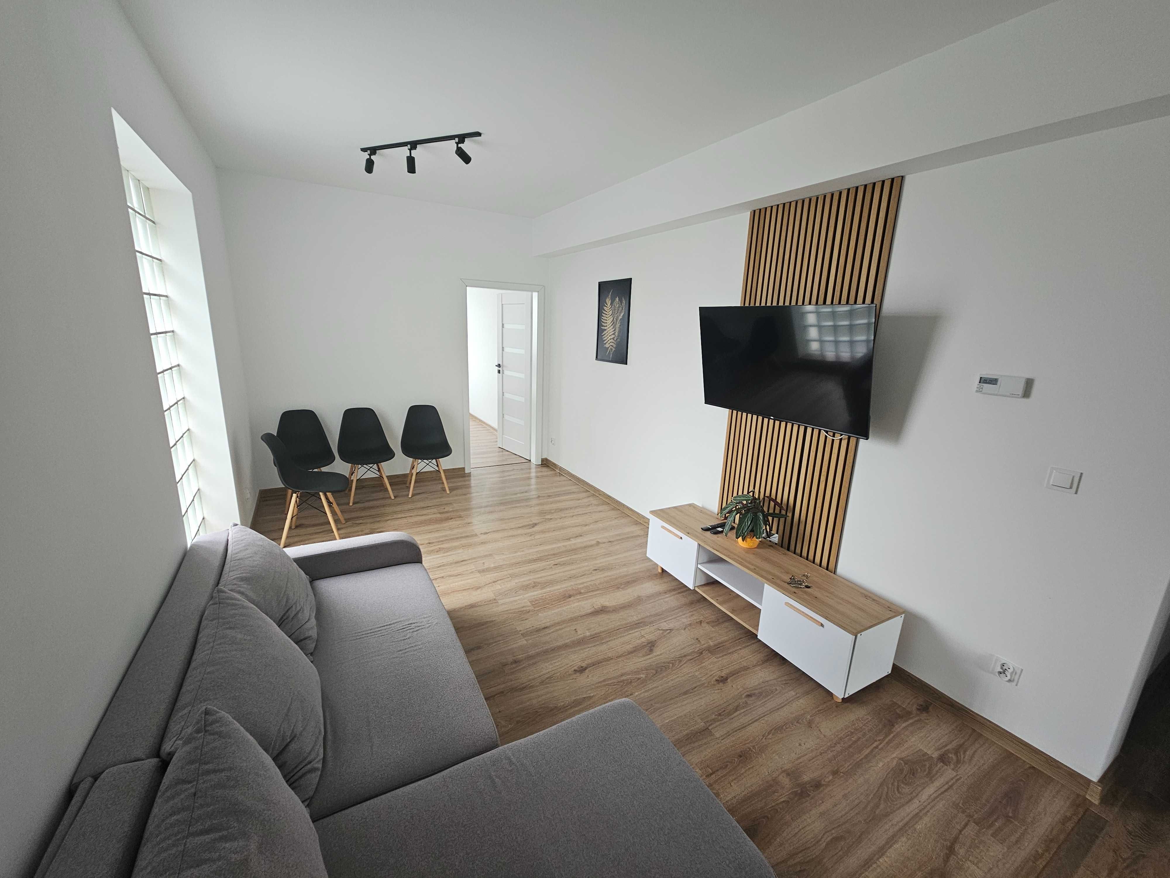 Cozy Ground Floor Apartment near Poznań with Private Entrance