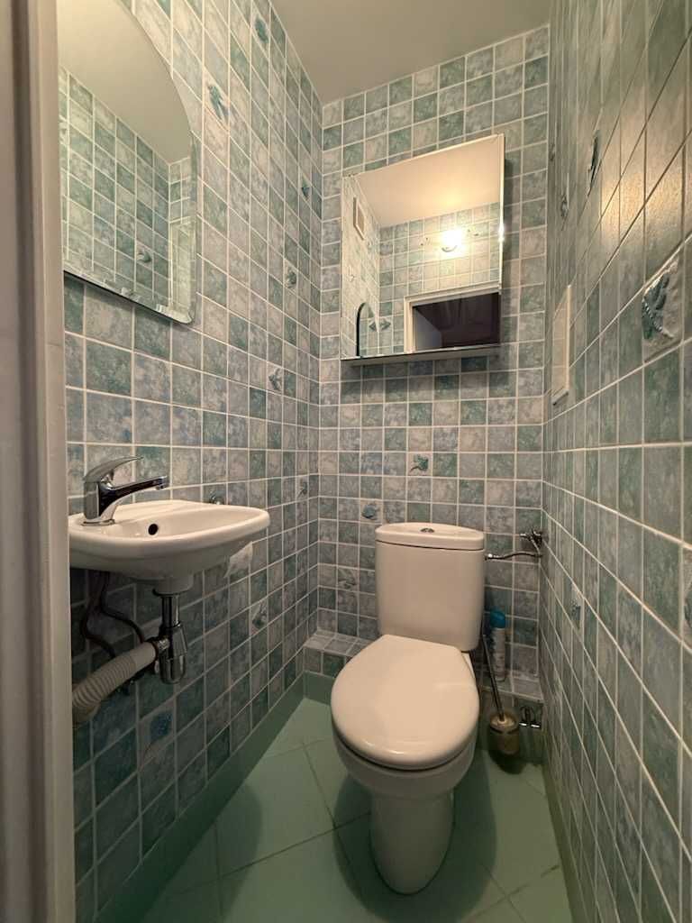 4-Room Apartment near Kaufland, Tramway, and Żurawiniec Reserve