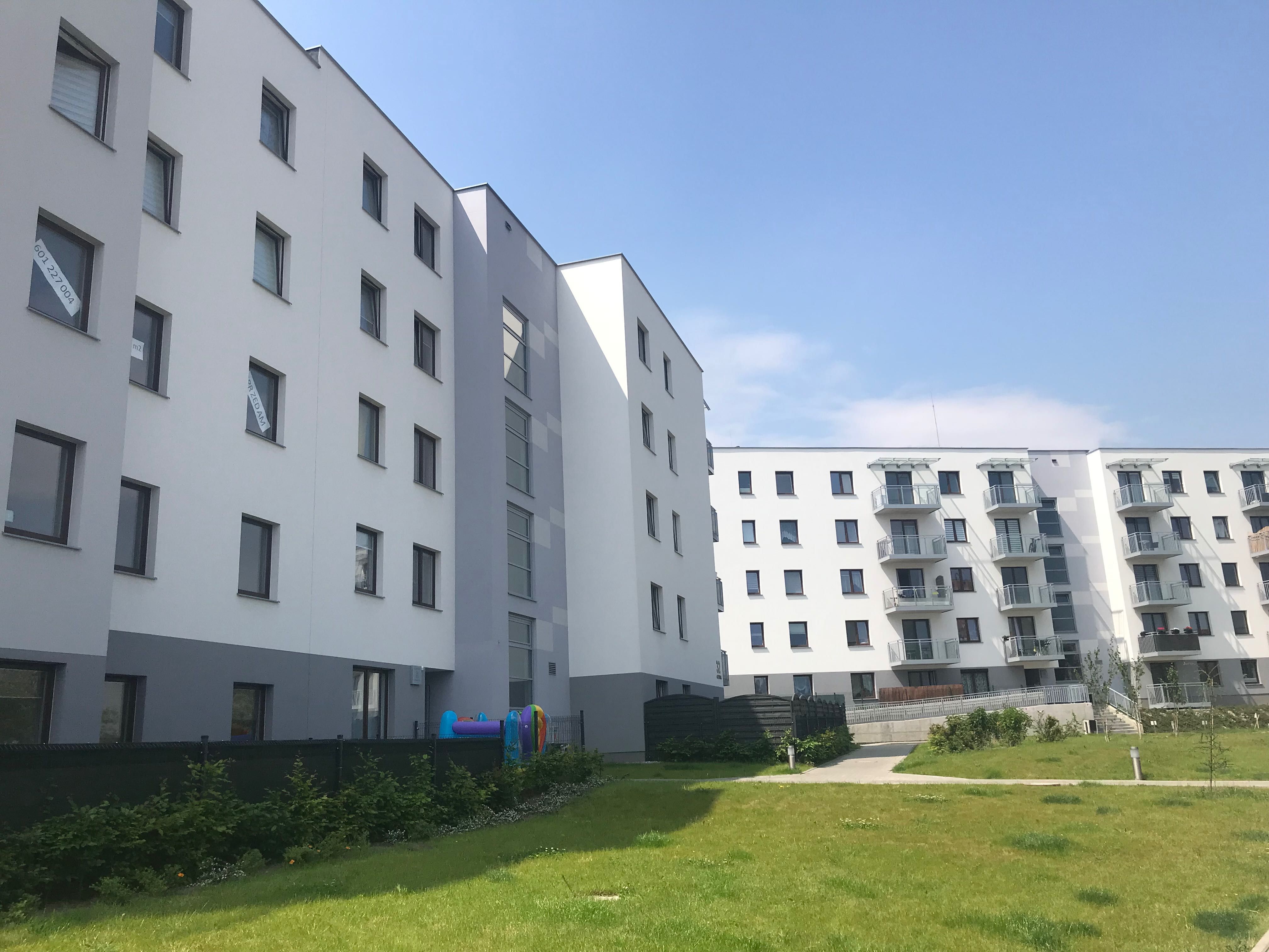 Furnished 2-Room Apartment in Gdańsk Kowale with Parking