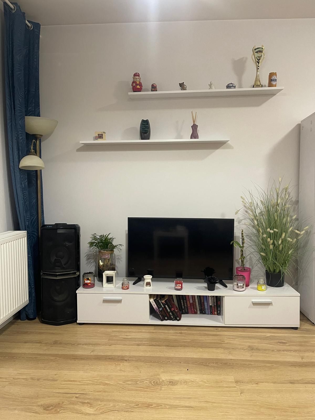 Studio Apartment in Mlody Straszyn, 2.77m², Third Floor with Elevator