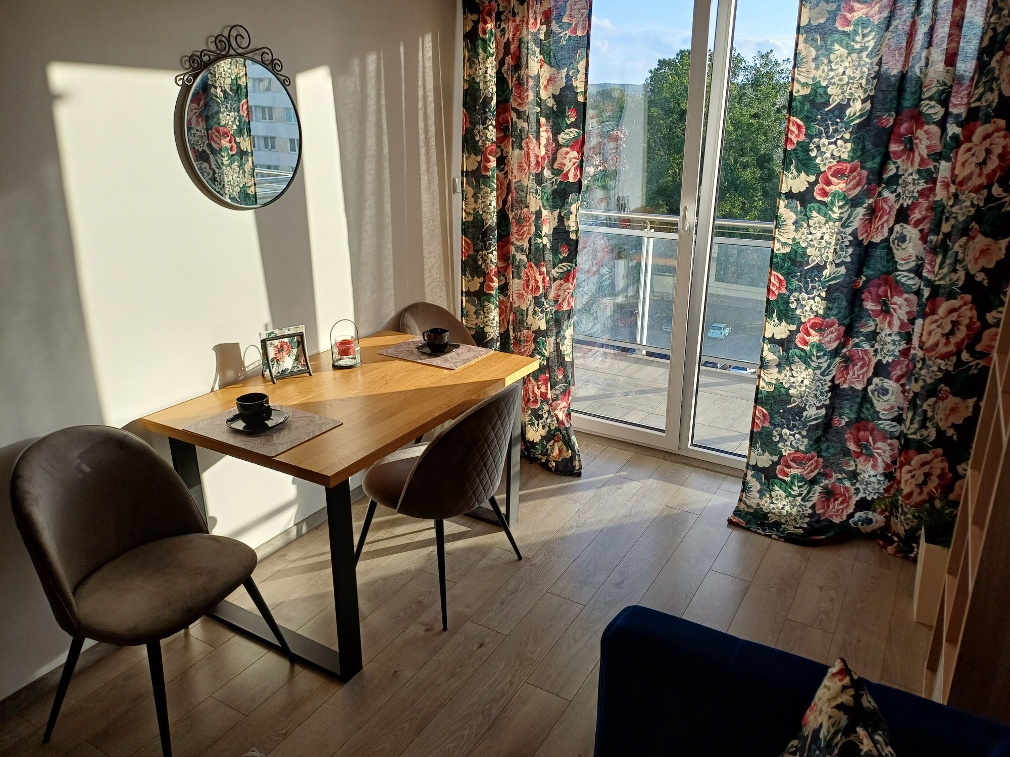 Cozy 2-Room Apartment Near Sea, 43m2, Modern Design