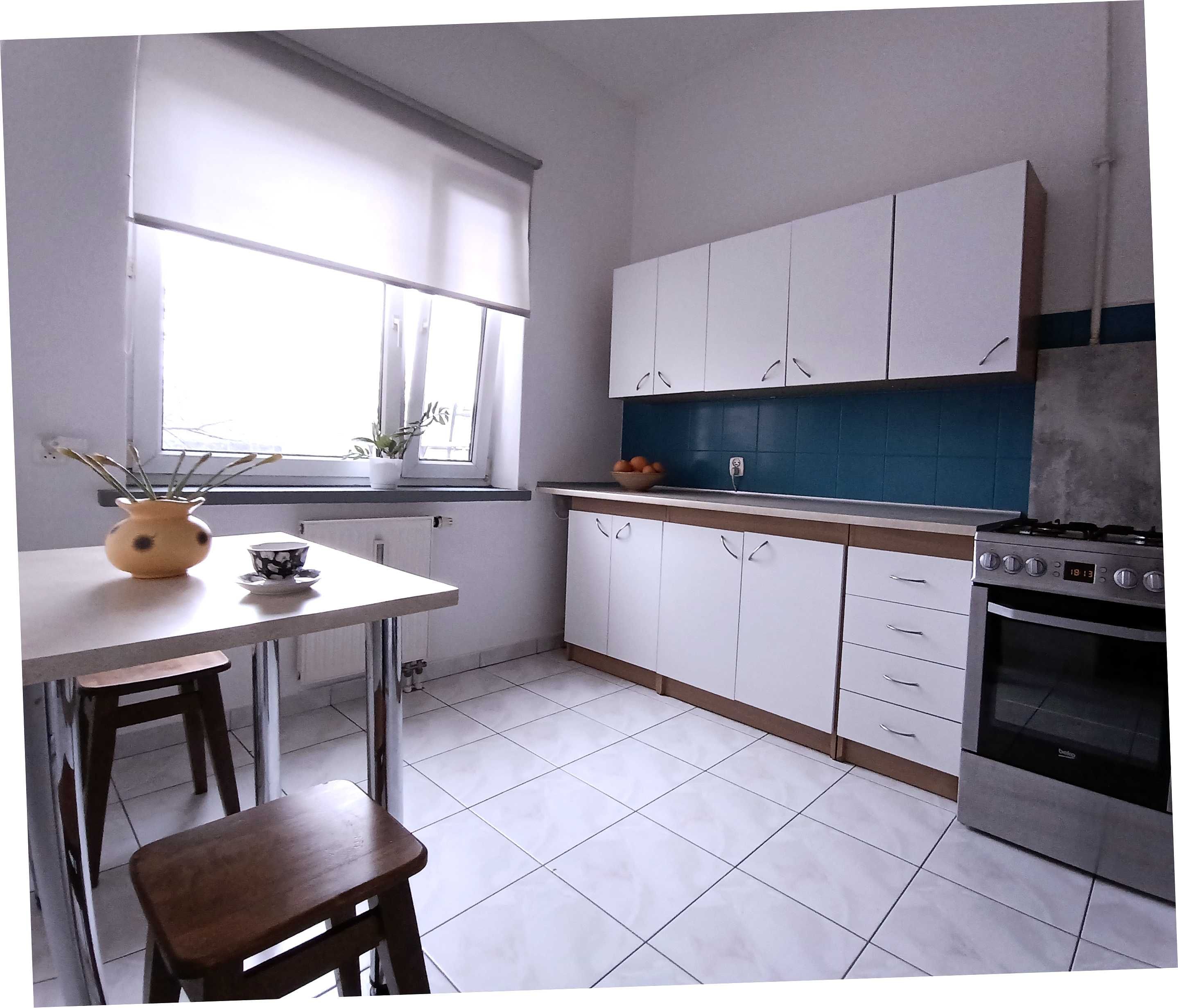 Modern 49m² City Center Apartment with Kitchen