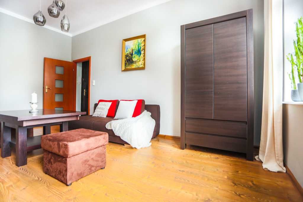 Spacious 2-Room Apartment in Historic Gdańsk Building