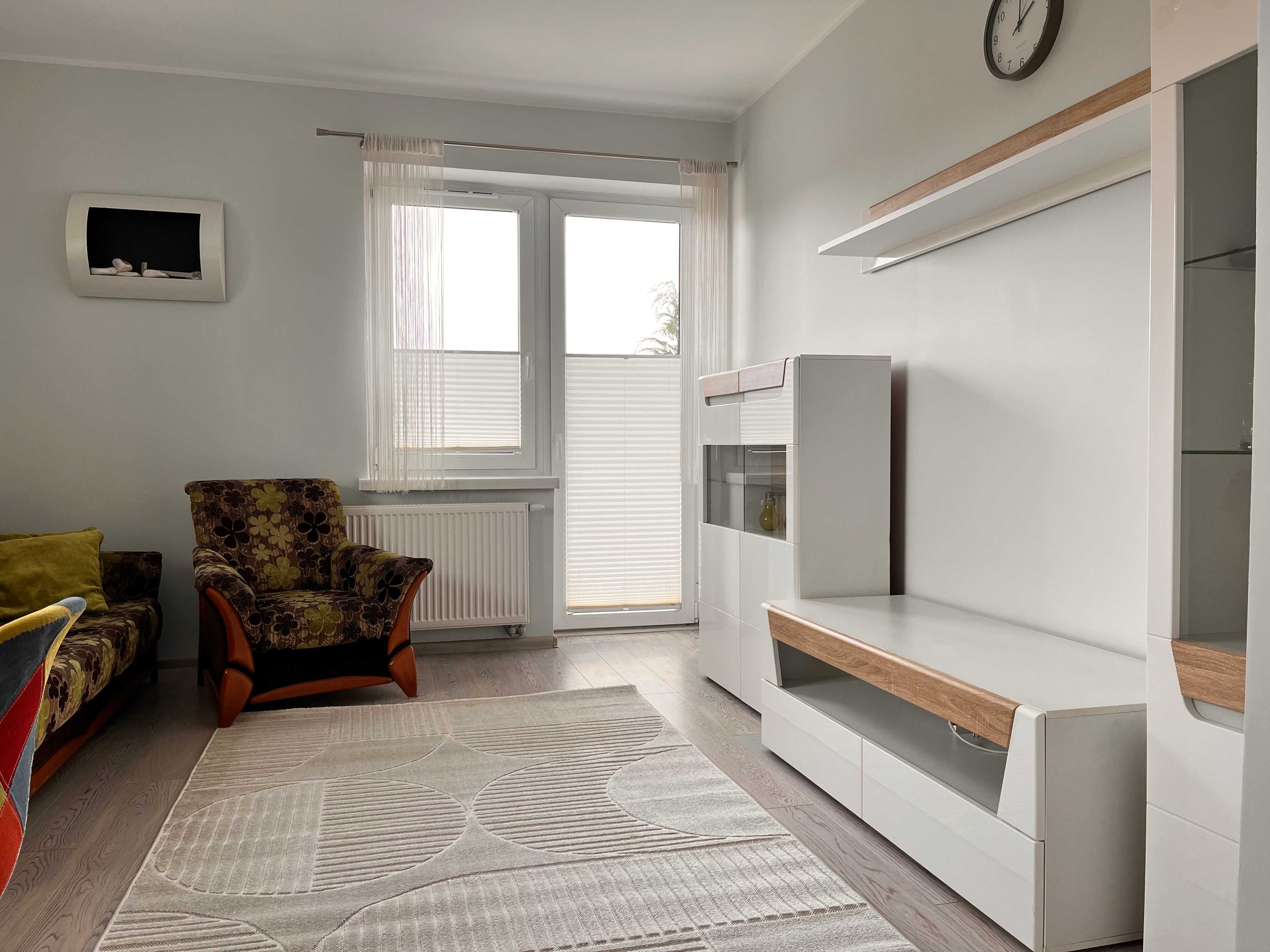 Modern 2-Bedroom Apartment with Balcony in Gdansk
