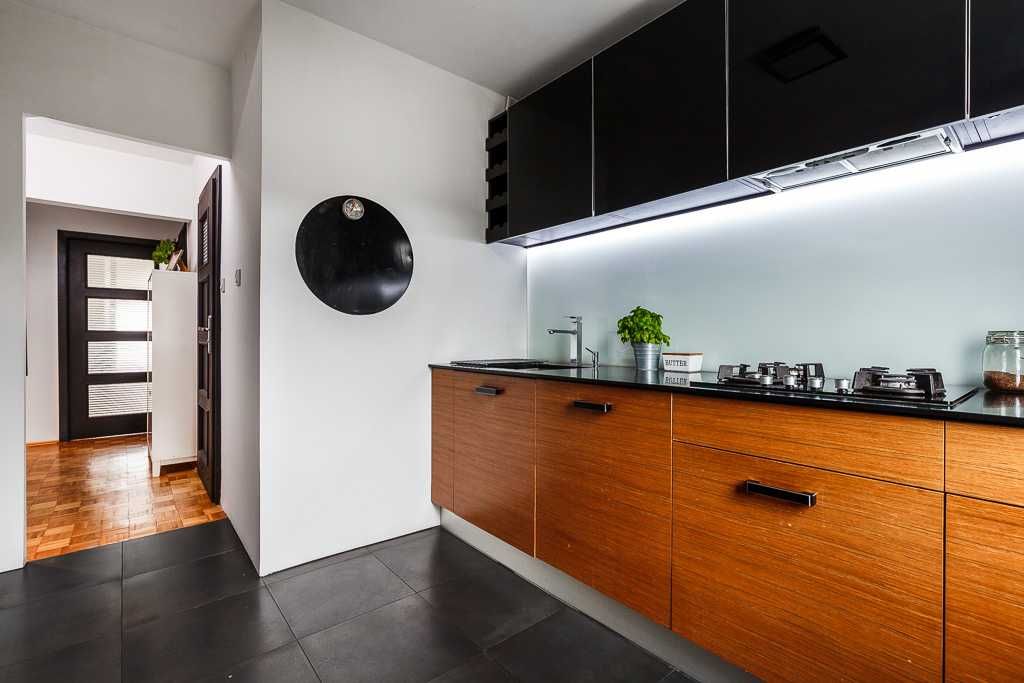 Functional Room in Gdynia - Close to University, Well-Connected Location