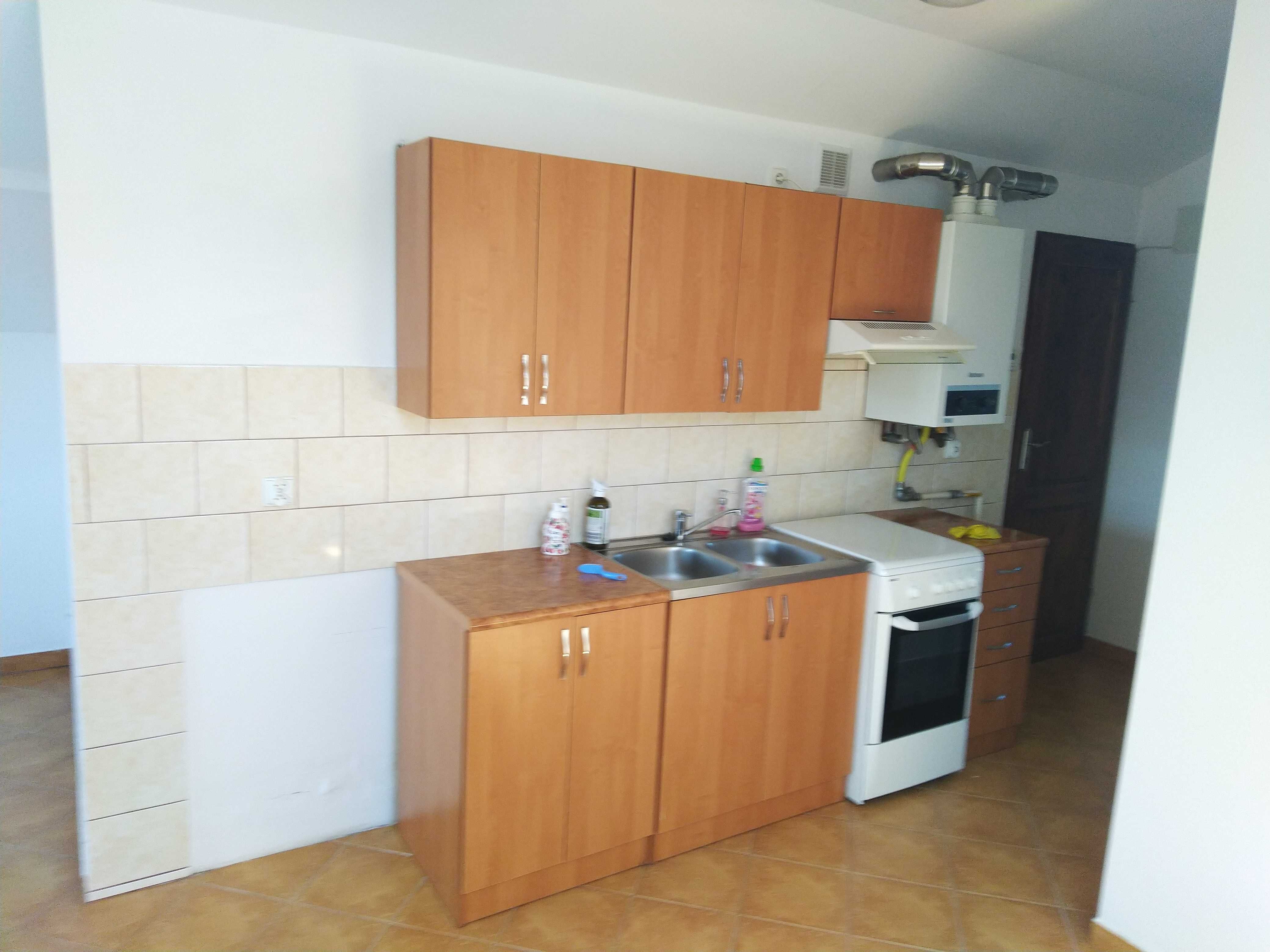 Уютная мансардная квартира в семейном доме, 40м², кухня, спальня, гостиная