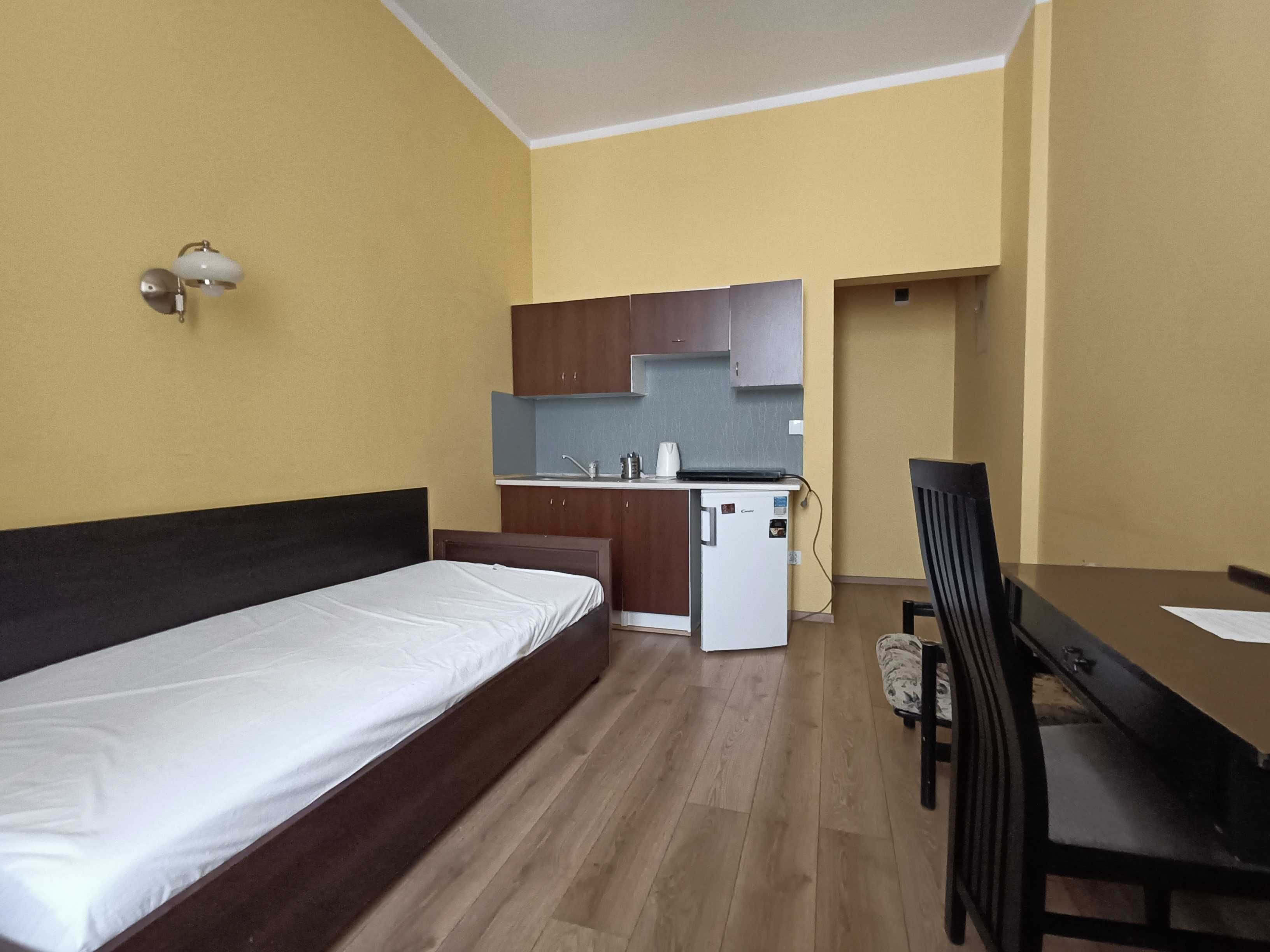 1-Room Apartment in Kazimierz, Krakow, Fully Furnished