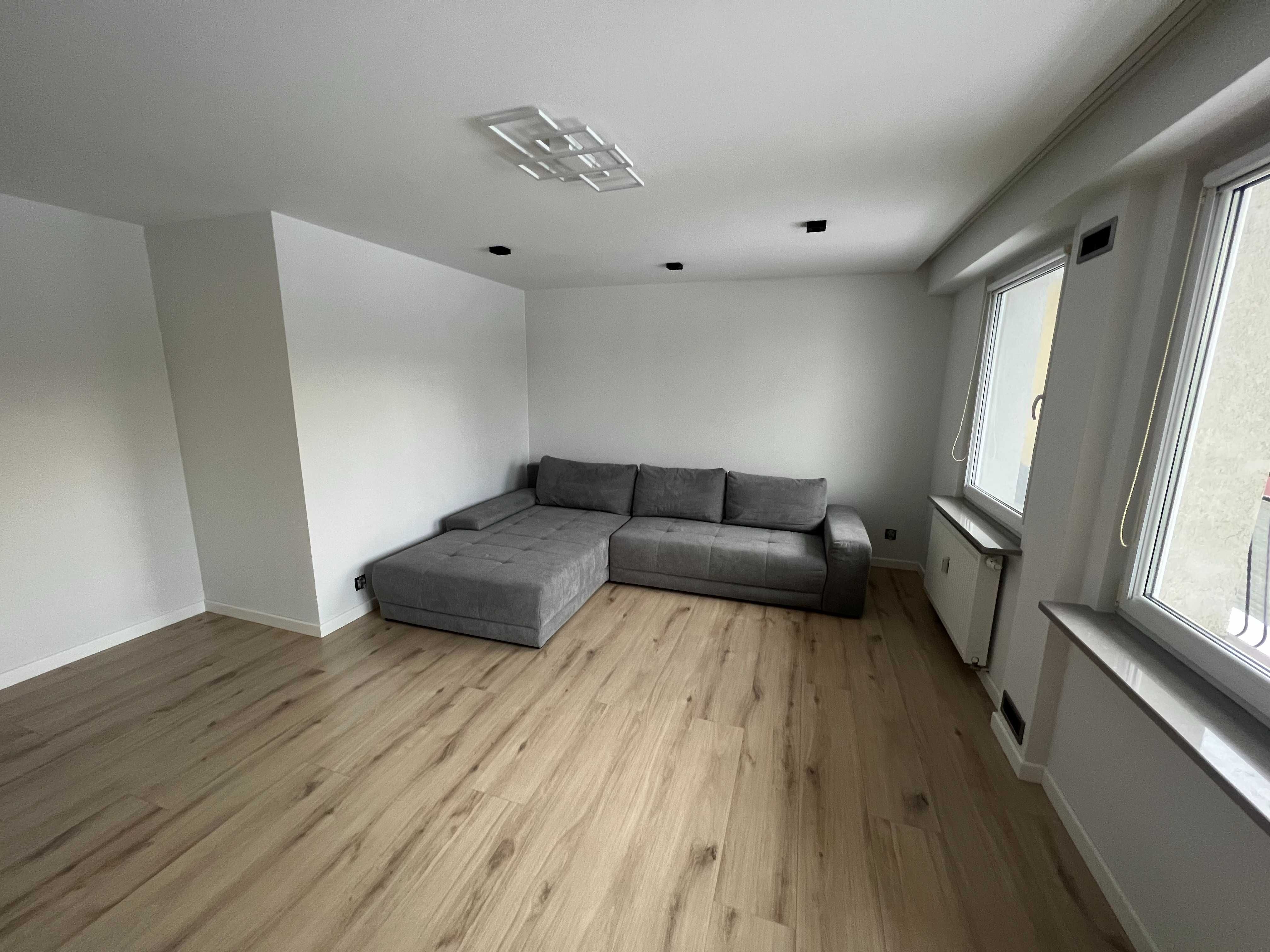 Modern 60m² Apartment with Balcony Near Amenities