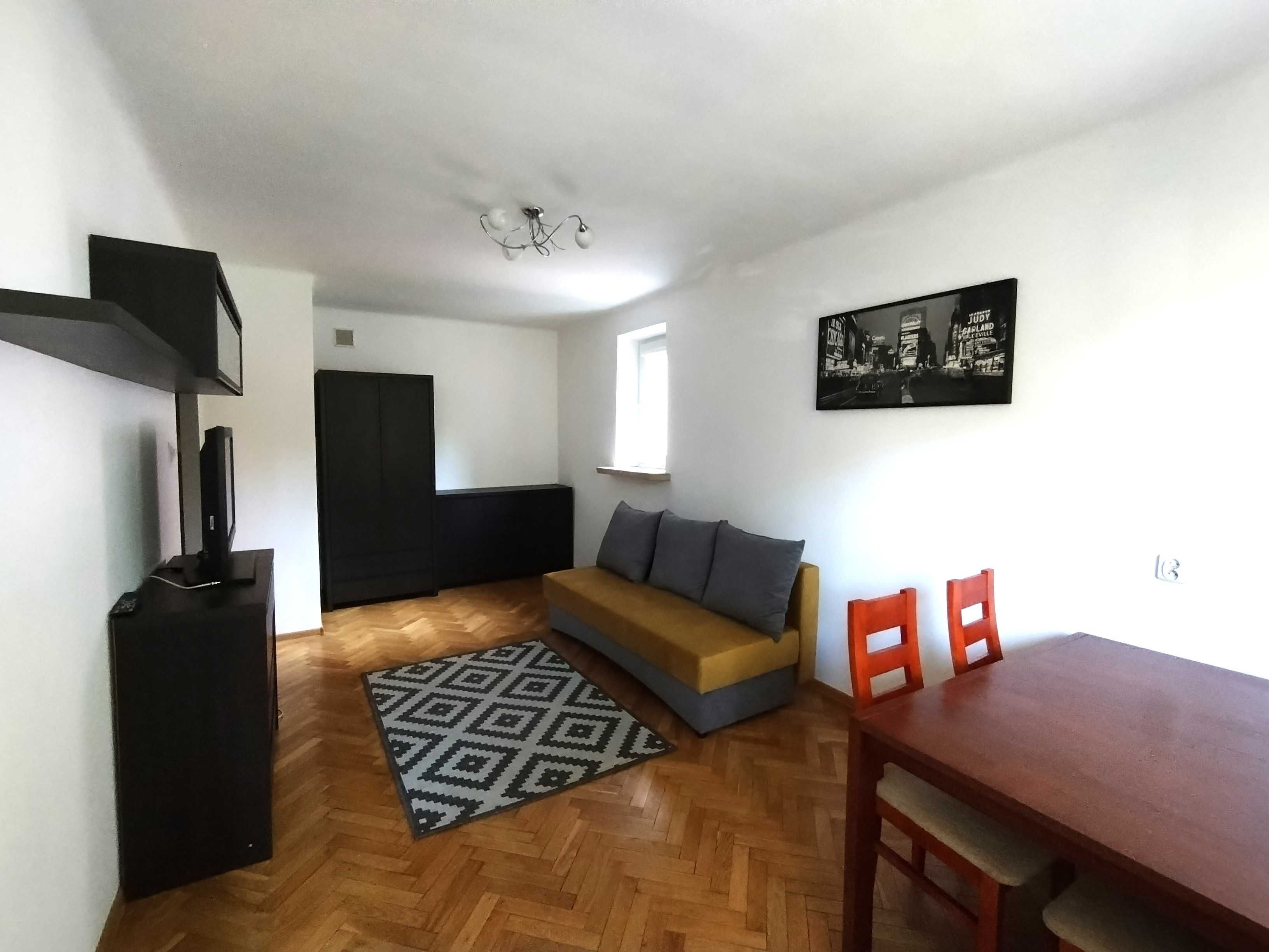2-Room Apartment in Lublin, 36m², Near Amenities