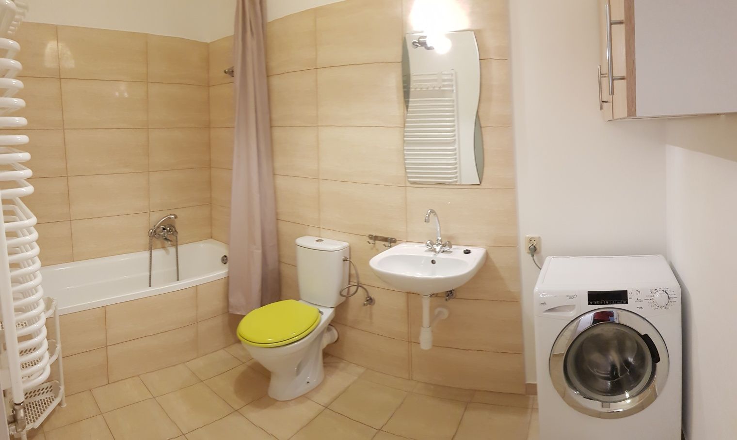 Two-room apartment in apartment complex near Balice airport