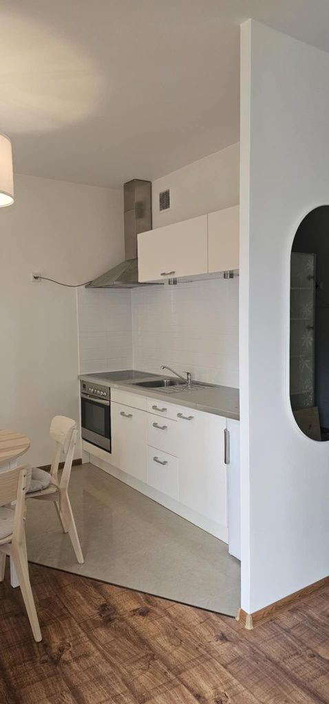 Studio Apartment on Obrońców Tobruku Street