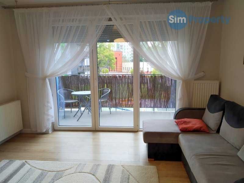 Cozy 2-Bedroom Apartment with Balcony in Krakow