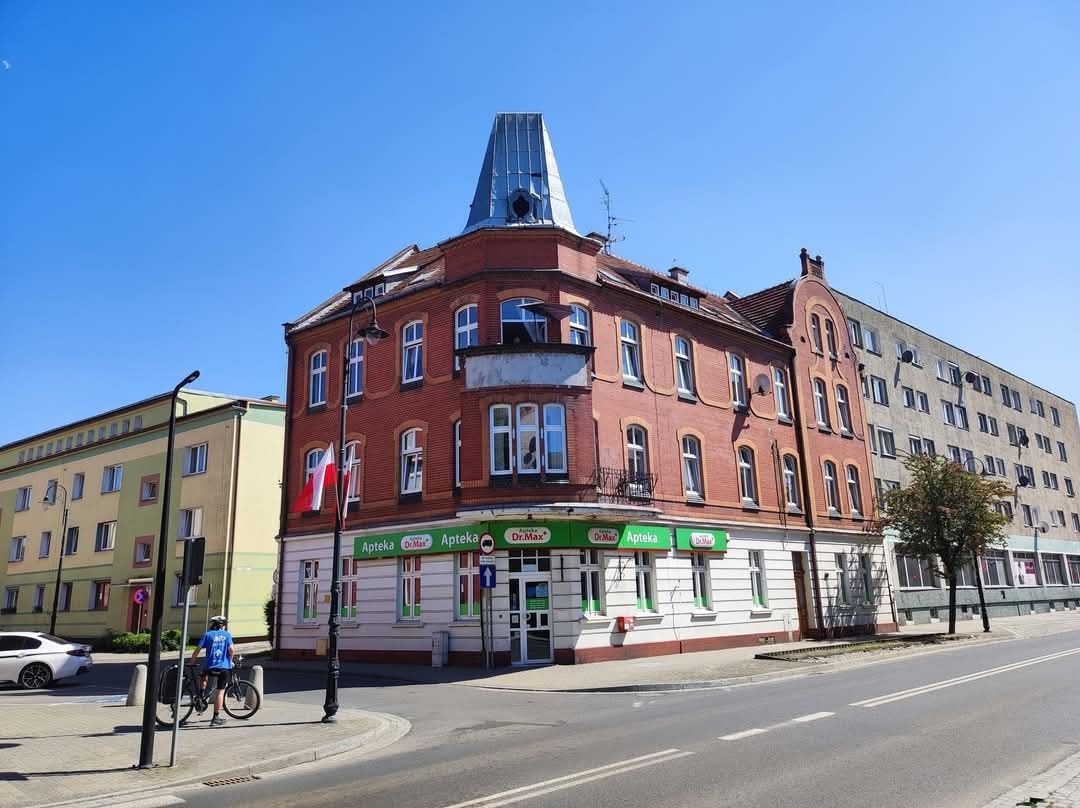 Charming 2-Room Apartment in Historic Building in Nowa Sól City Center