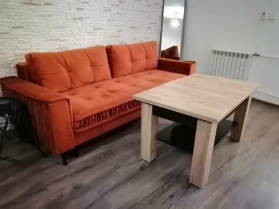 Фабричная көшесіндегі студия, толық жабдықталған