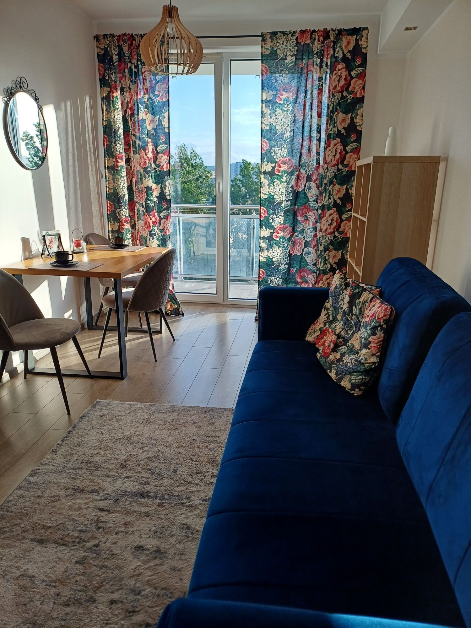 Cozy 2-Room Apartment Near Sea, 43m2, Modern Design