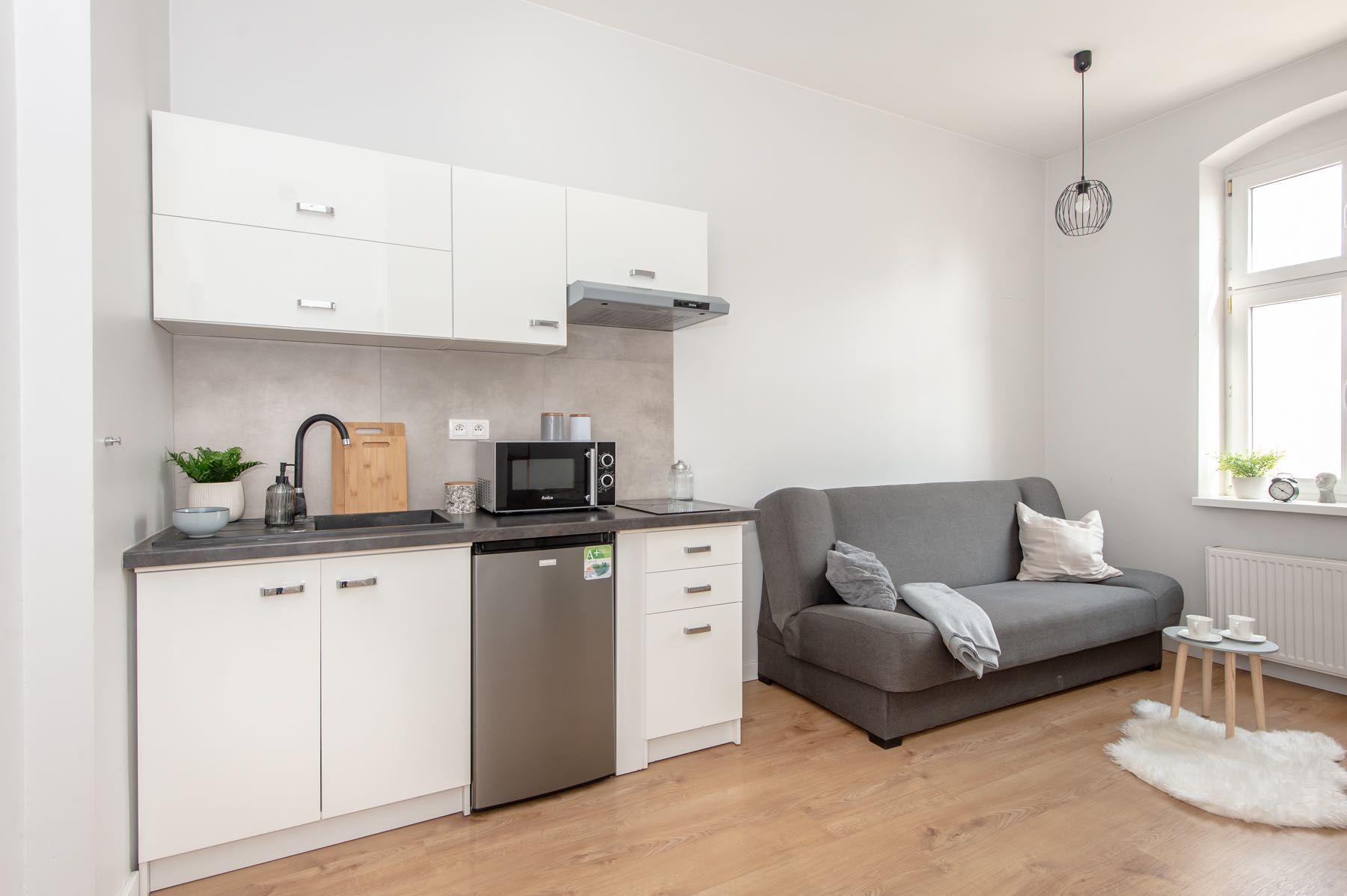Stylish 2-Room Apartment near Łazarski Market in Poznań