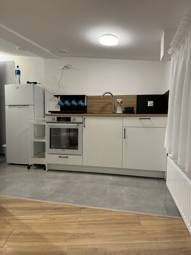 Small Studio Apartment near Manhattan Market