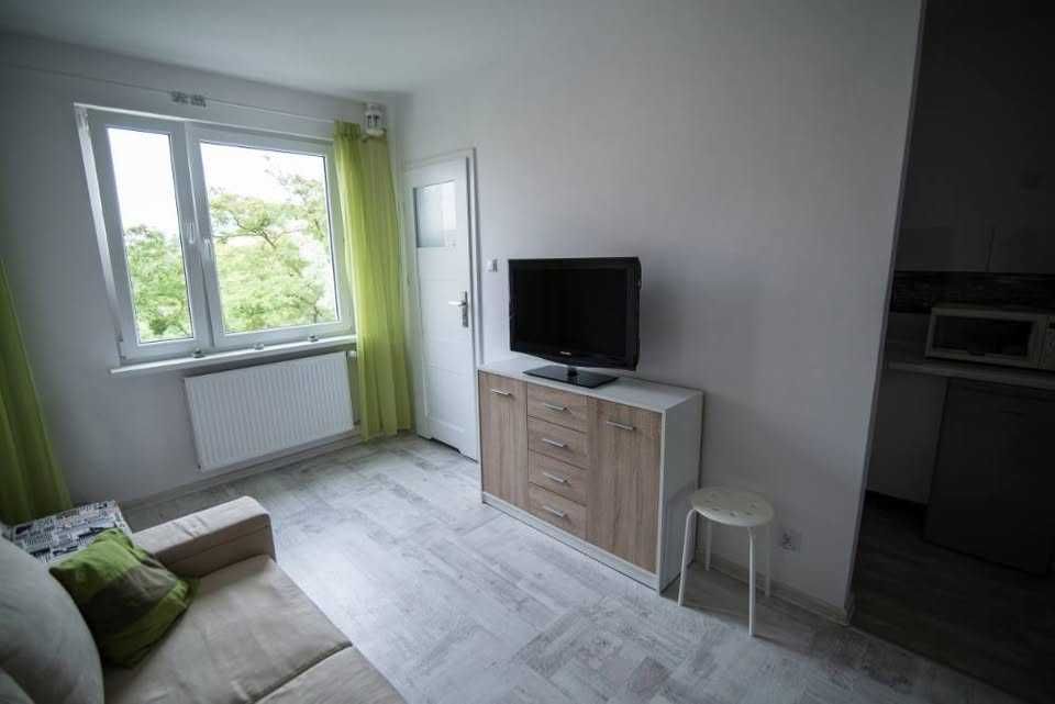 Modern Studio Apartment Near Park and Sea