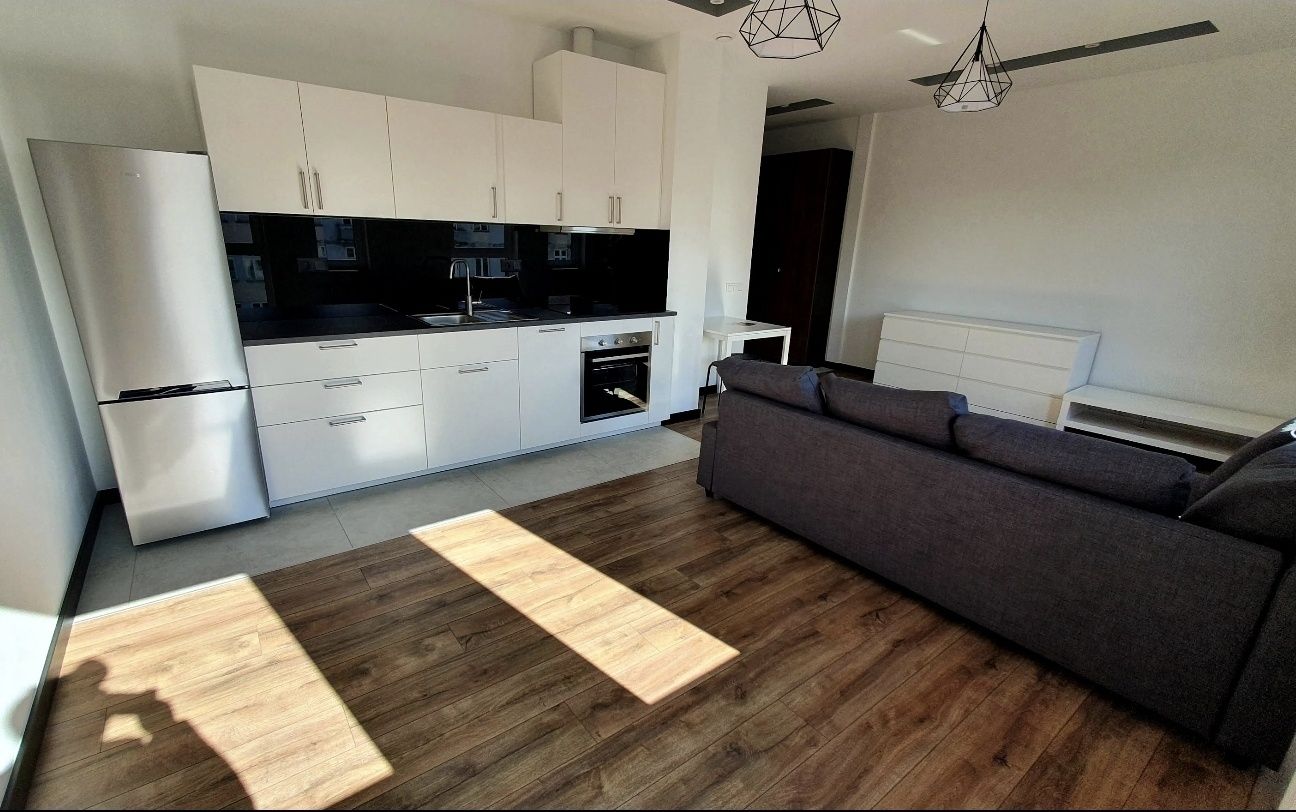 Fully Equipped 40m² Apartment on Top Floor with Elevator