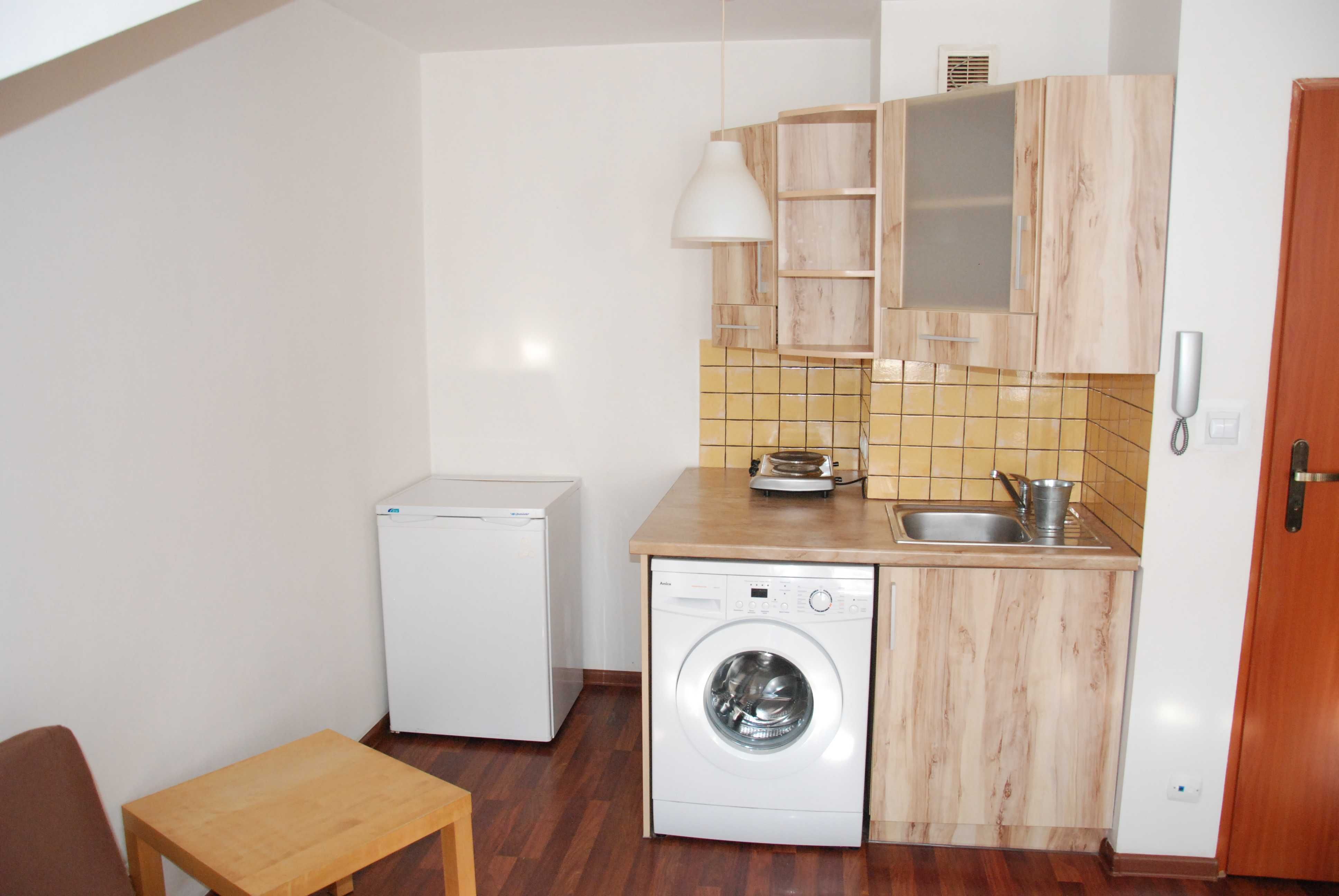 Cozy Studio Apartment in Krowodrza/Azory, Close to Public Transport
