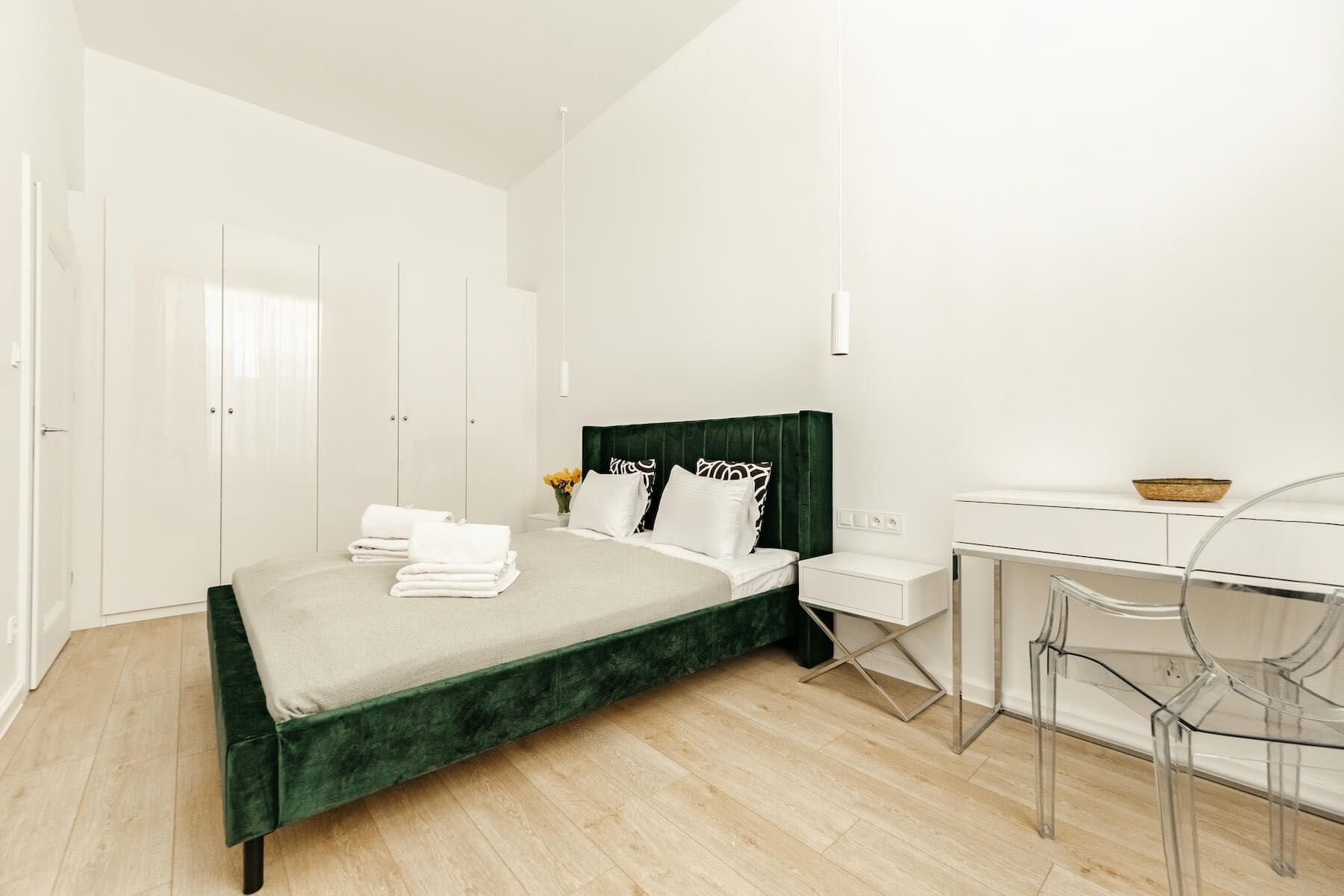 Modern Studio Apartments for Hourly Rent in Lublin