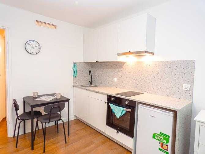 Pet-Friendly Studio Apartment at Moniuszki 4