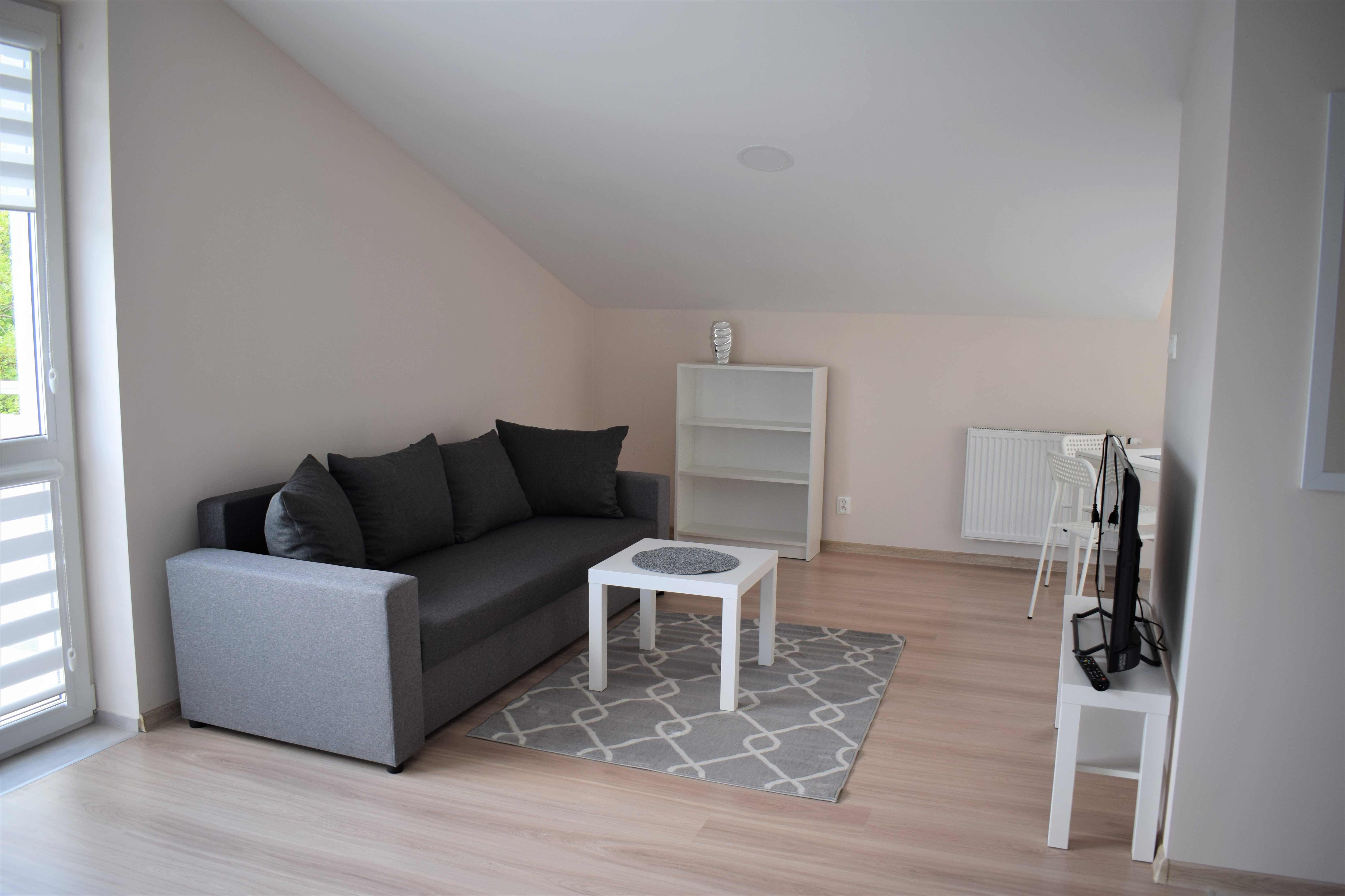 Modern 57m² Apartment with Two Balconies Near Center