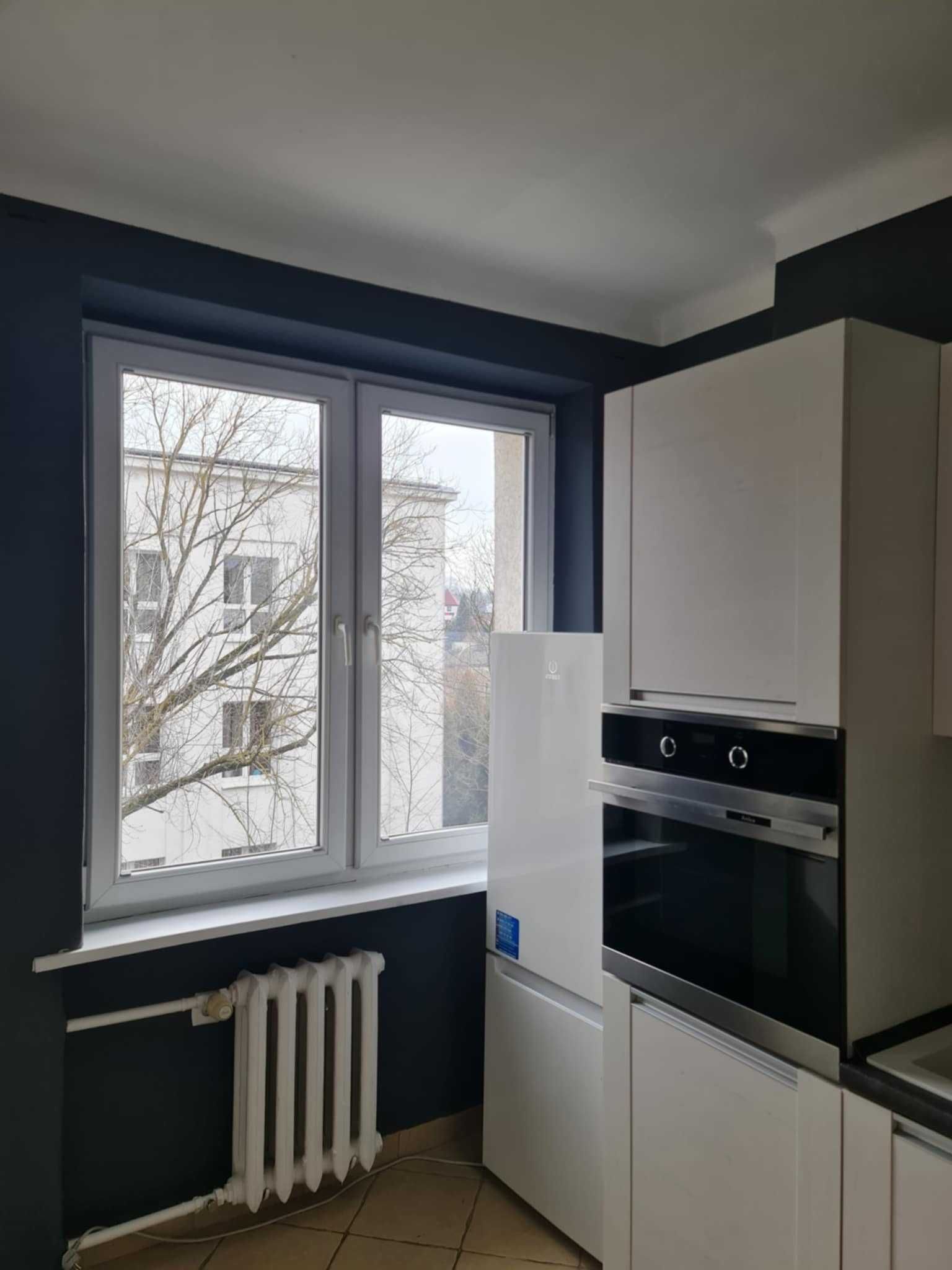 Bright Two-Room Apartment with Gas Kitchen