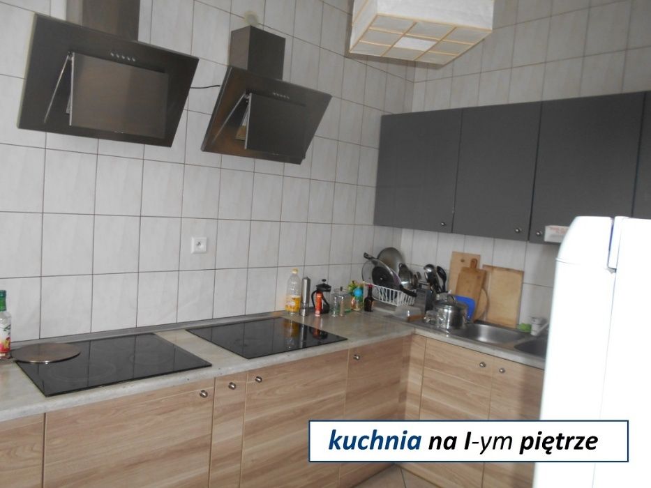 Sunny Studio Apartment in Historic Building at Wrzosowa 25, Kielce