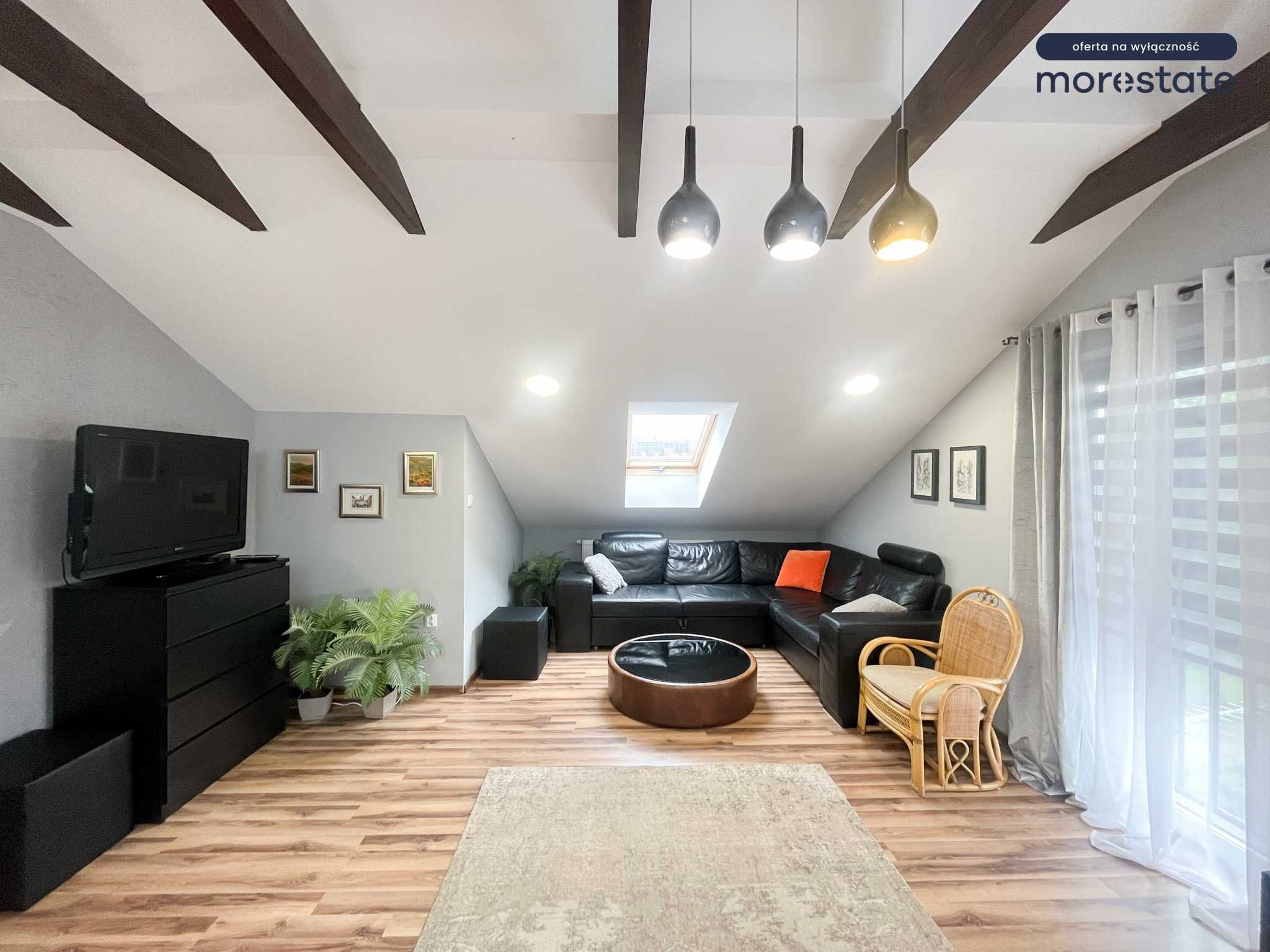 Two-room apartment with walk-in closet in Krakow's Bielany district