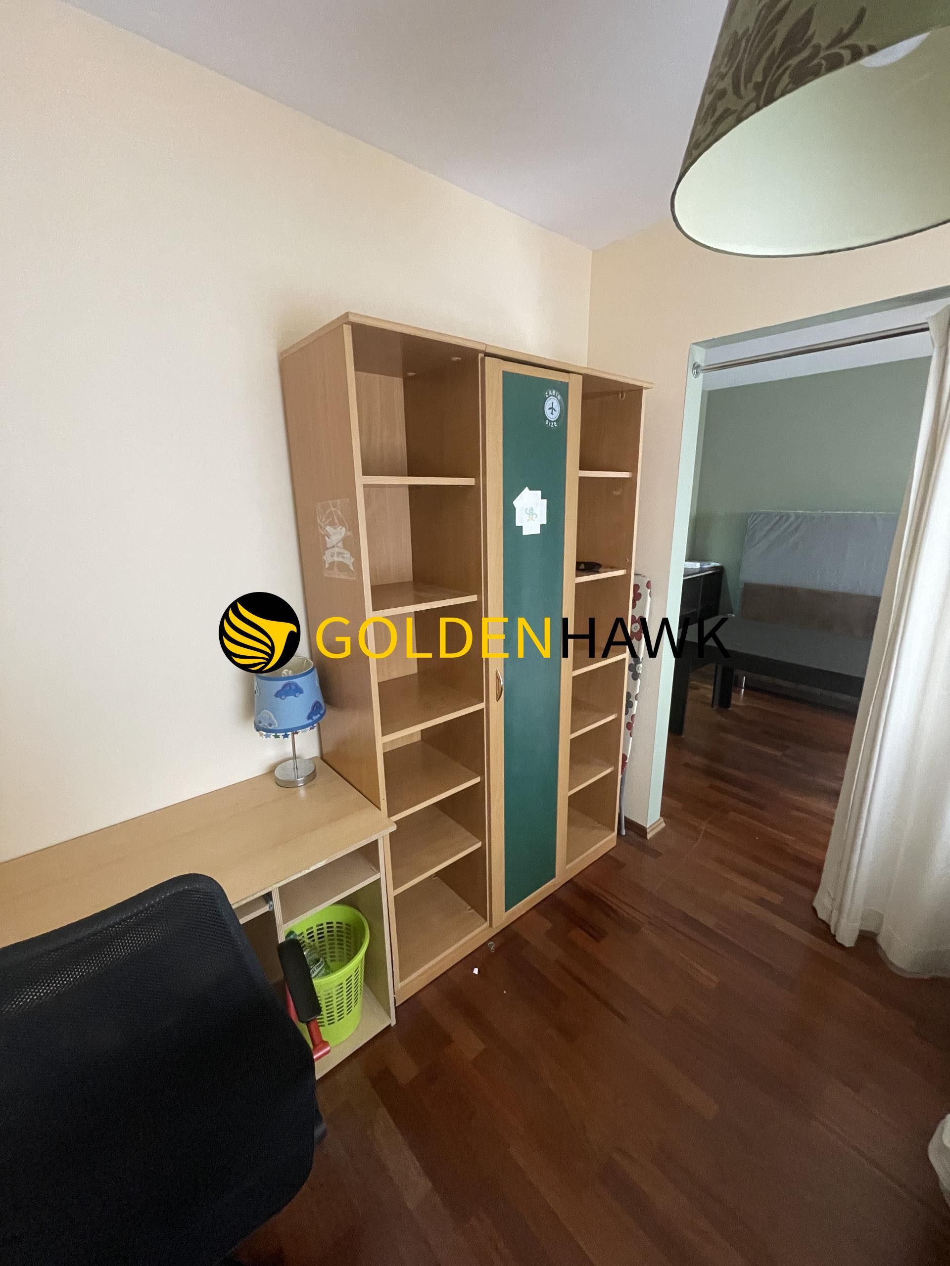 Жақсы көлік қолжетімділігі бар Щецин қаласының орталығындағы 2 бөлмелі пәтер