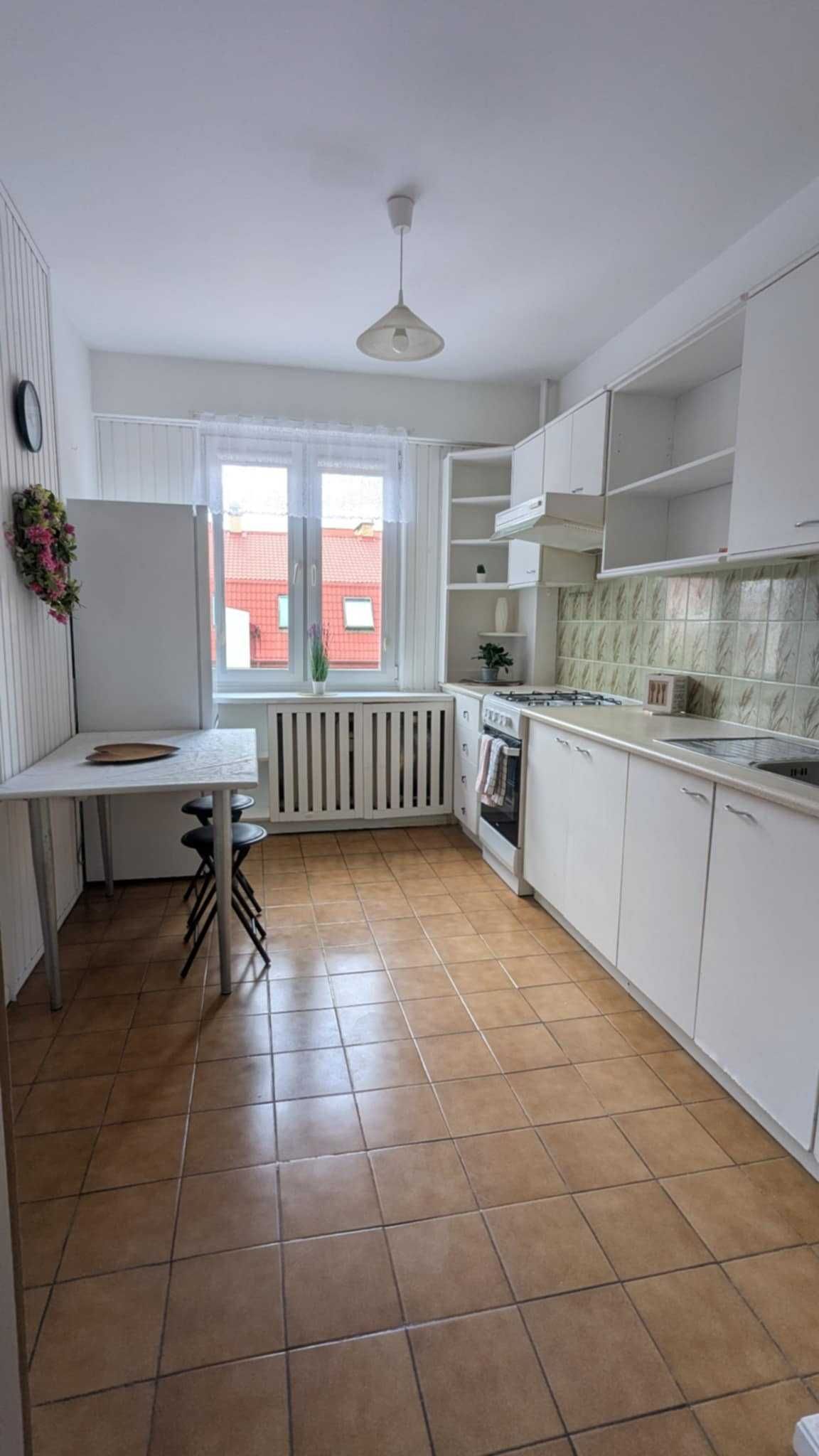 2-Room Apartment near City Center with Balcony