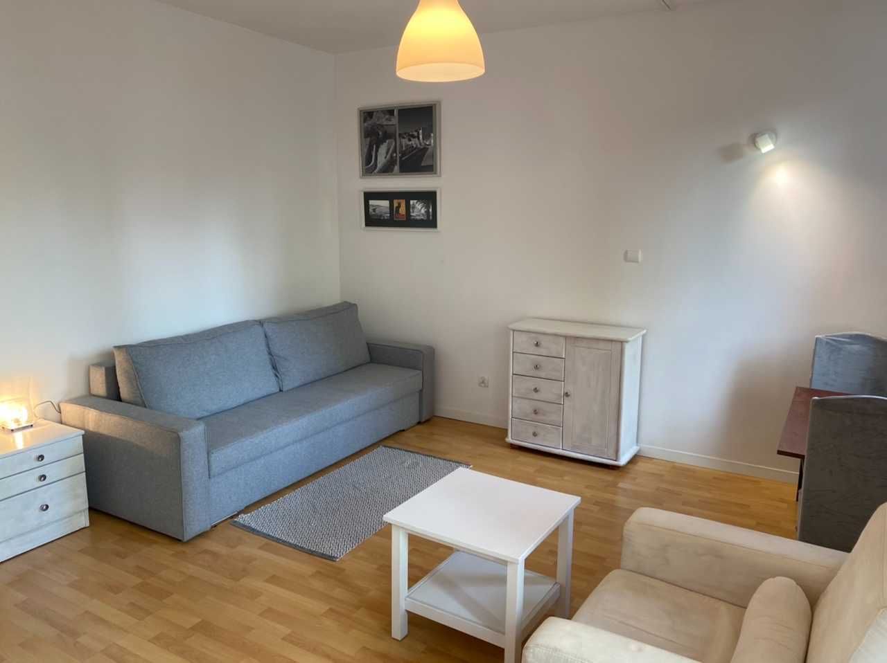 Cozy Studio Apartment with Balcony and Garage Parking in Warsaw Natolin