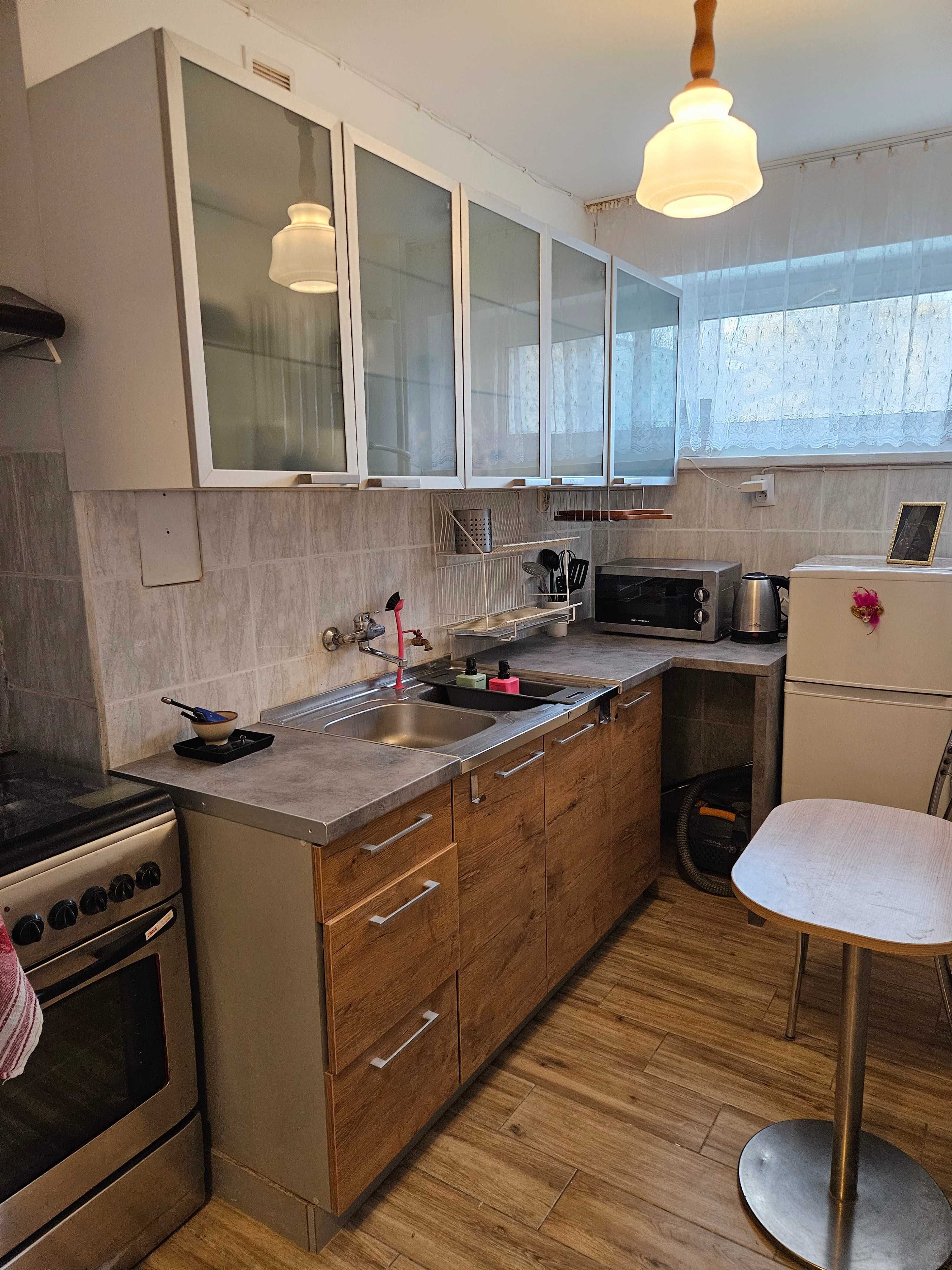 Renovated 40m² Apartment Near Park with Full Amenities