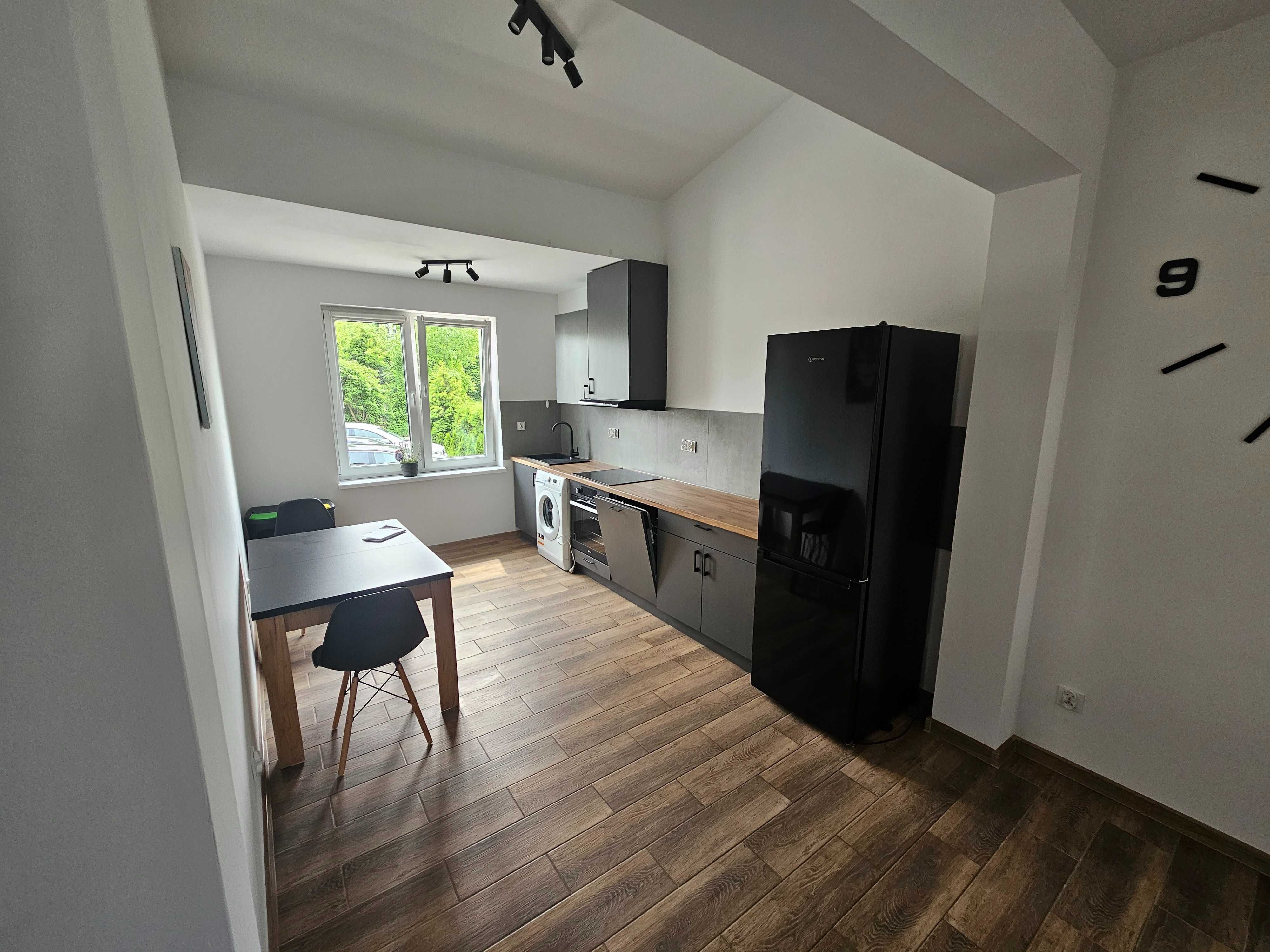 Cozy Ground Floor Apartment near Poznań with Private Entrance