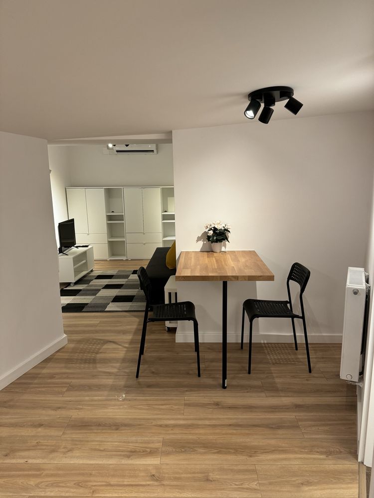 Small Studio Apartment near Manhattan Market