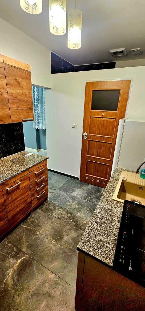 Modern Studio with AC Near Lidl, Fully Furnished
