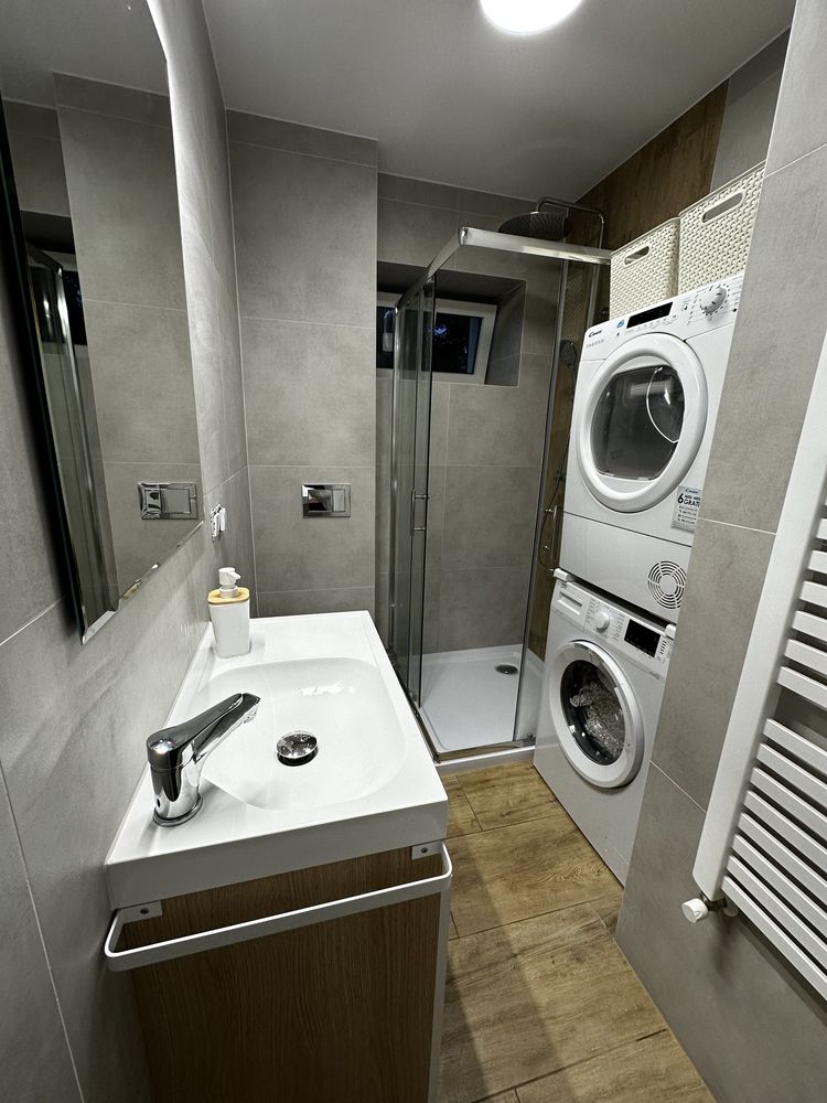 Modern Two-Room Apartment with Parking Near Wroclaw