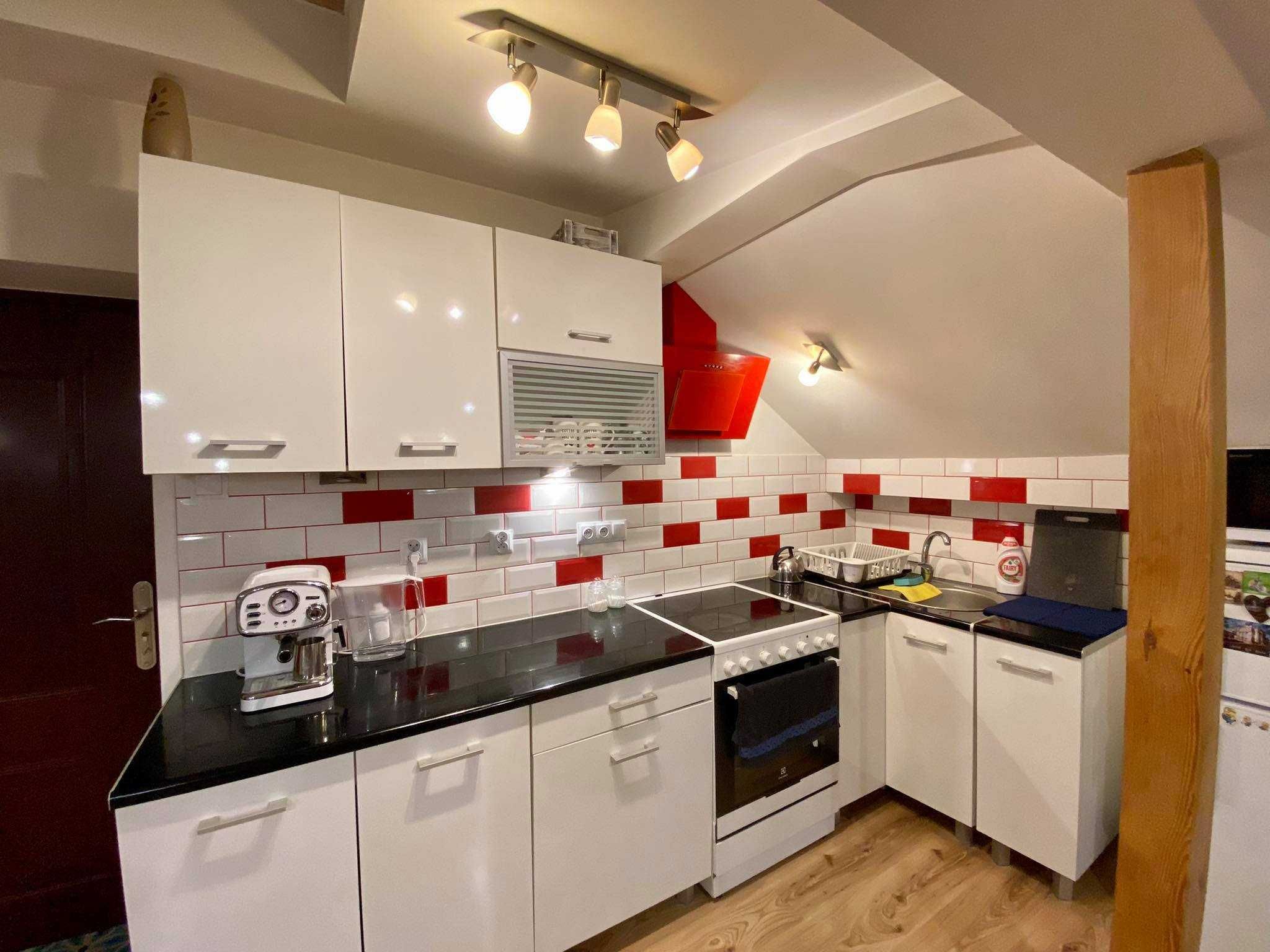Modern 45m² Attic Apartment with Full Amenities