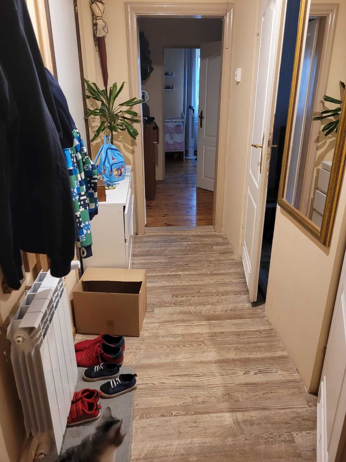 Renovated Two-Bedroom Apartment with Parking