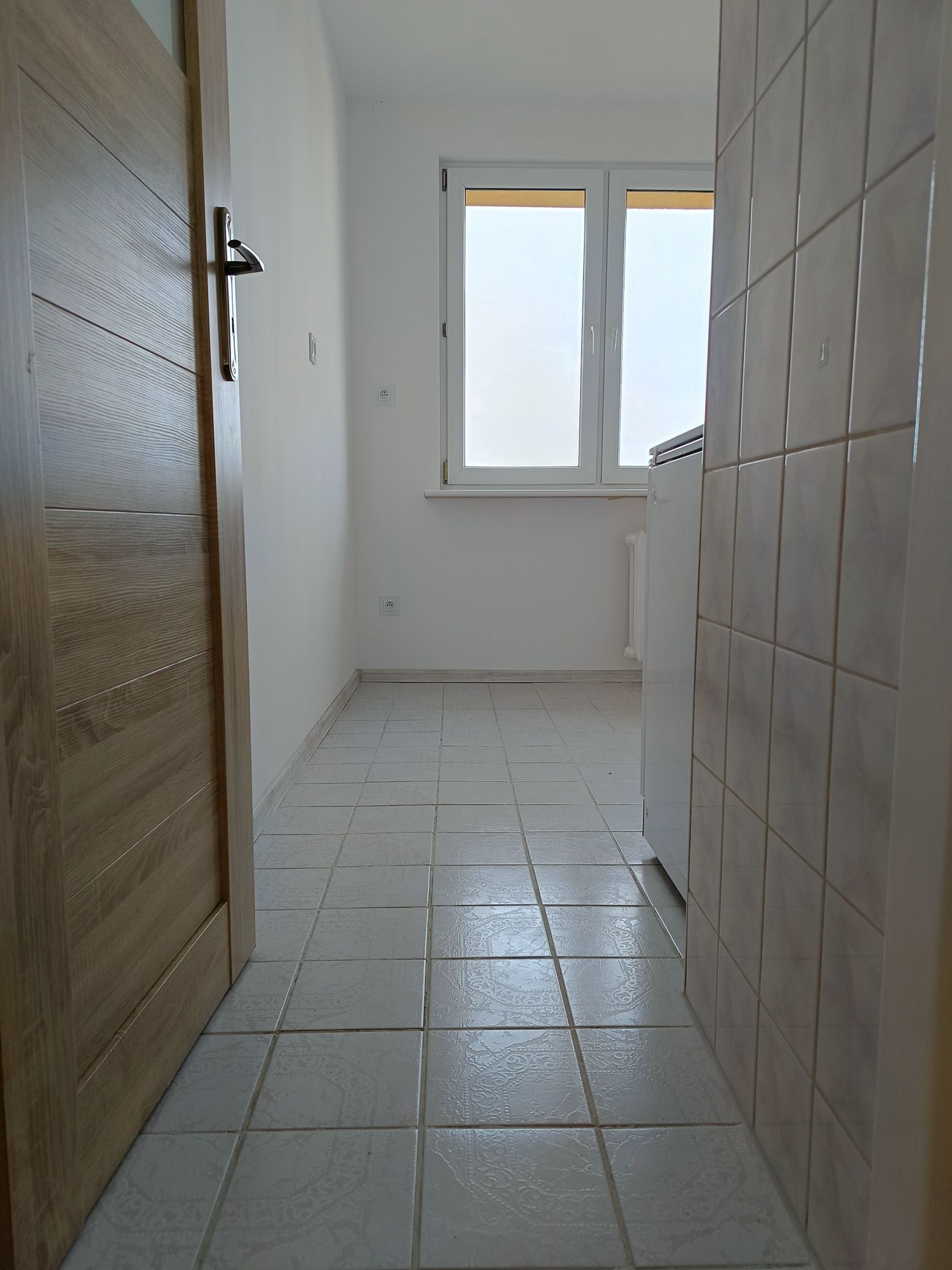2-Room Apartment 45.5m² on Koszalińska Street, Freshly Renovated