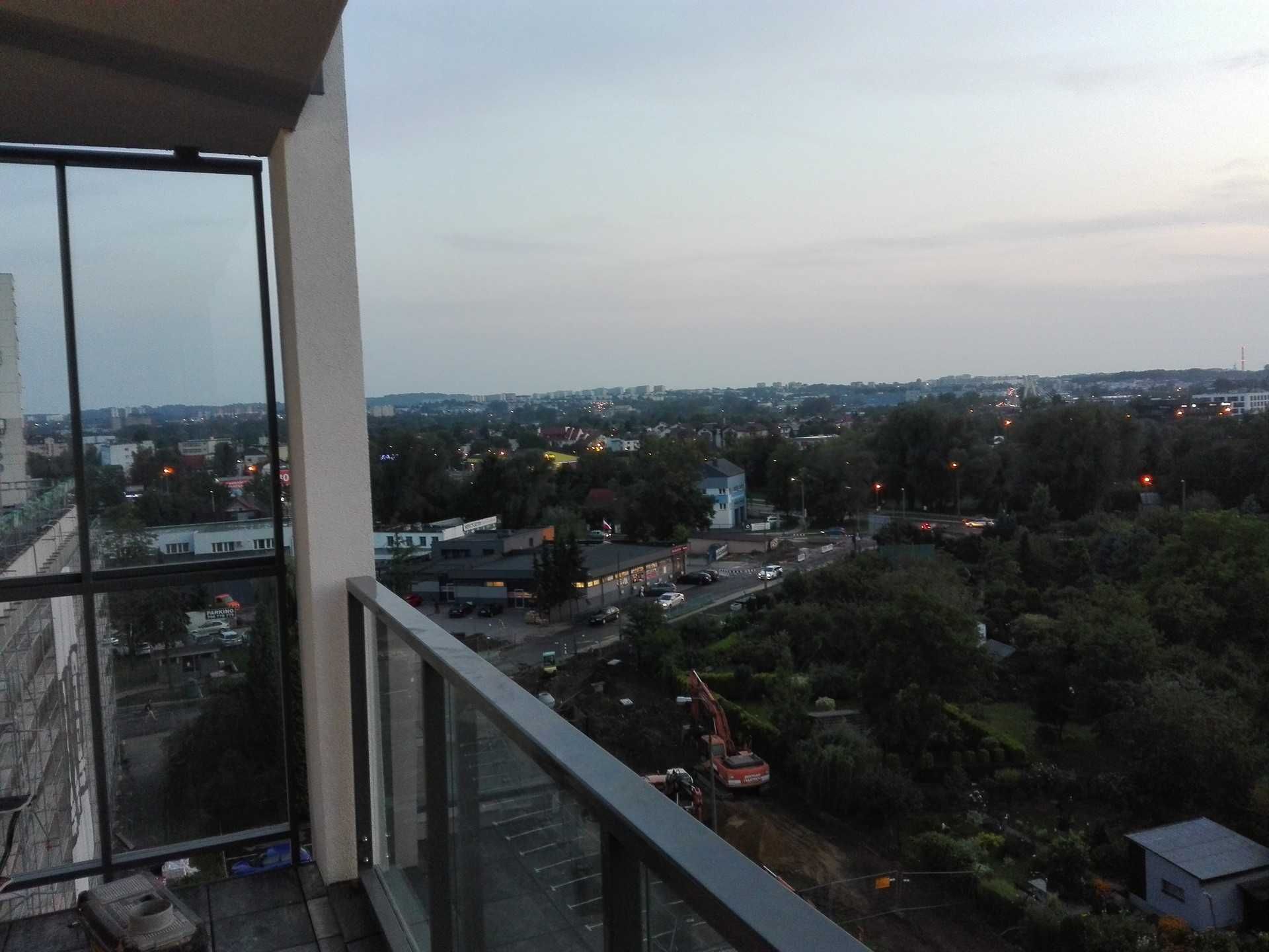 2-Room Apartment in Kraków with Balcony and Parking