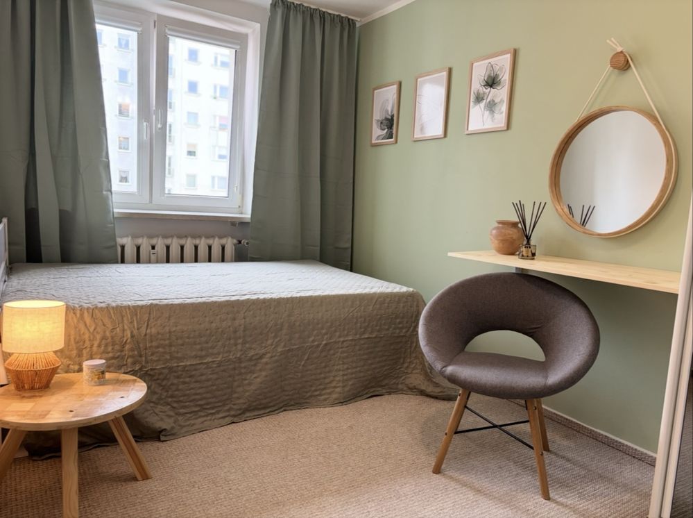 Modern 2-Bedroom Apartment Near Warsaw City Center