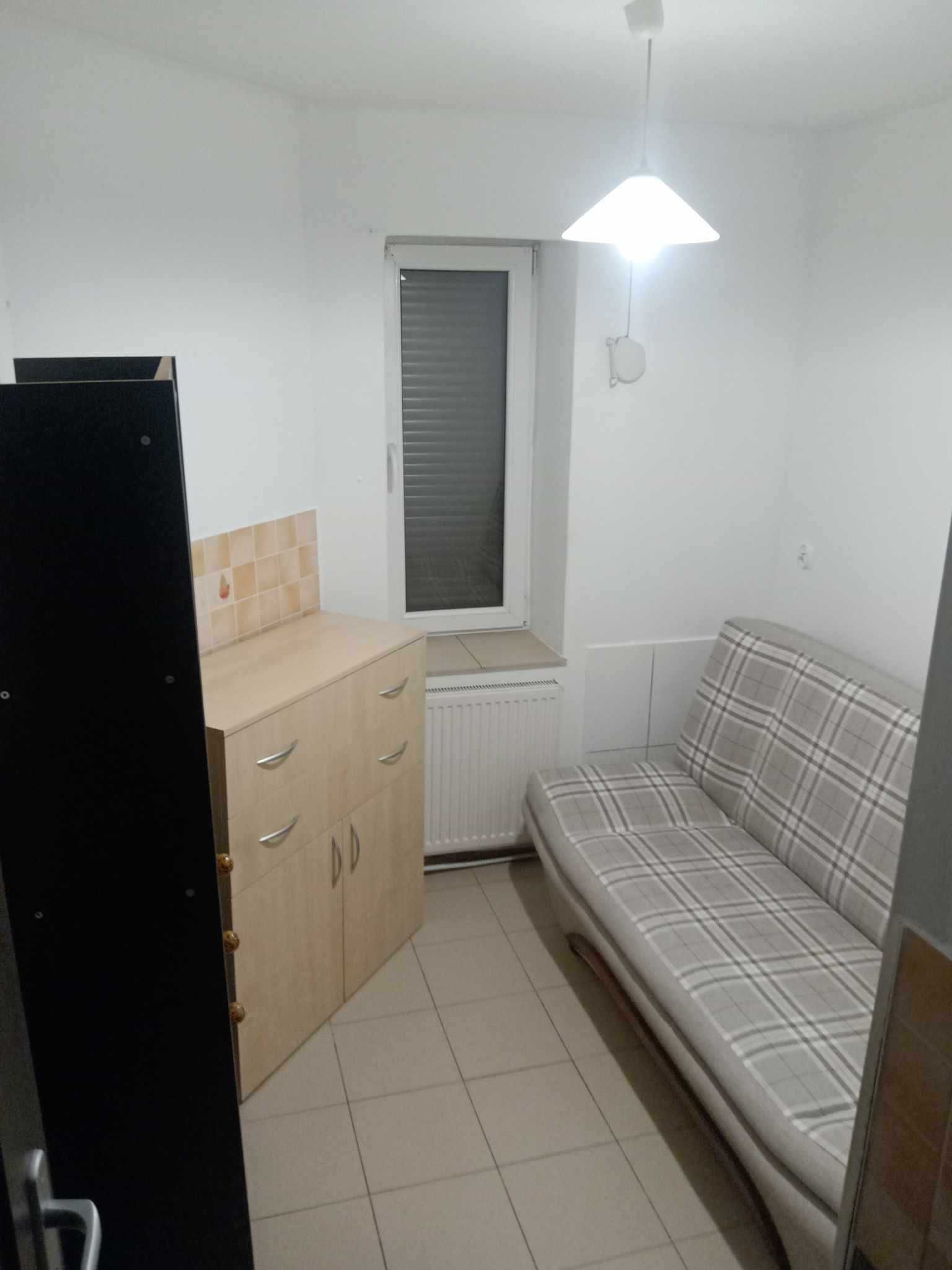 Renovated 2-Room Apartment Near Aqua Lublin