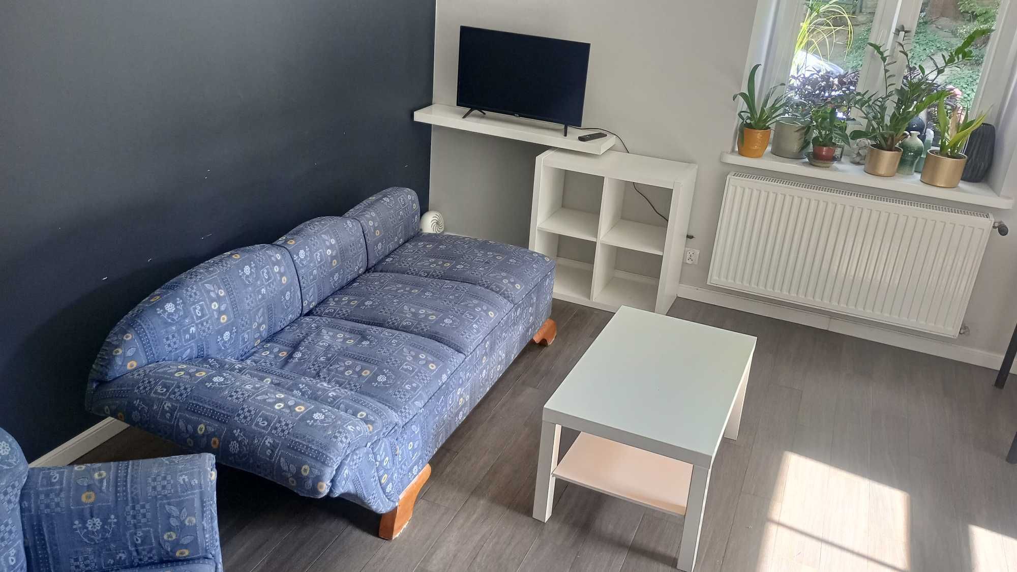 Двухкомнатная квартира в довоенном доме, 50м², первый этаж